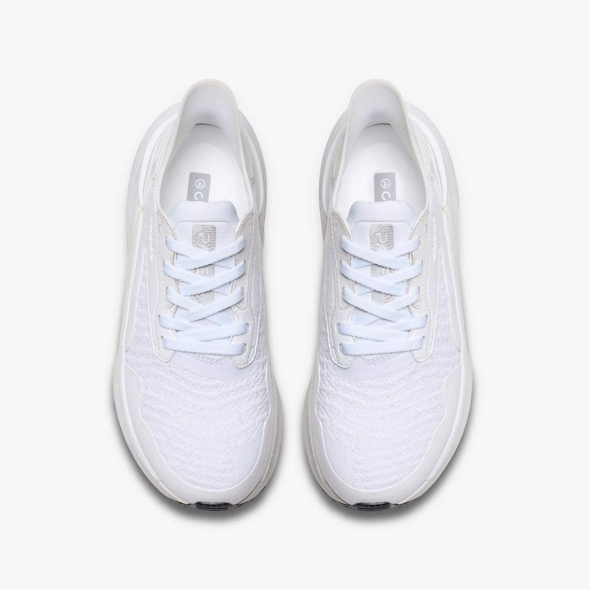 Pace Walk — White