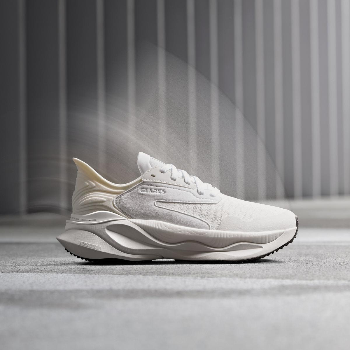 Pace Walk — White