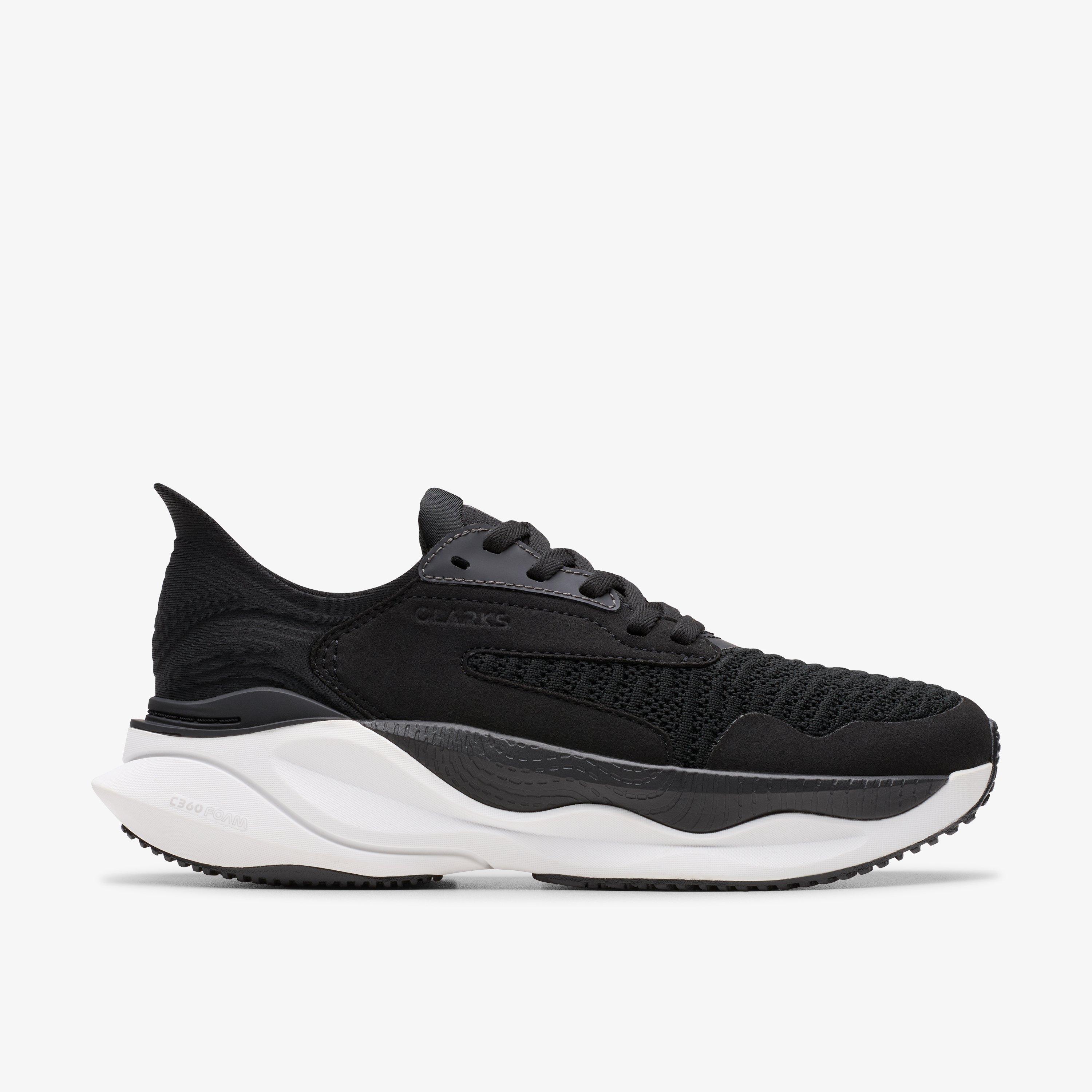 Clarks Pace In Black
