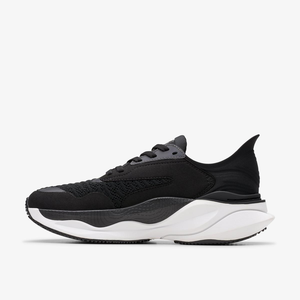 Pace Walk — Black