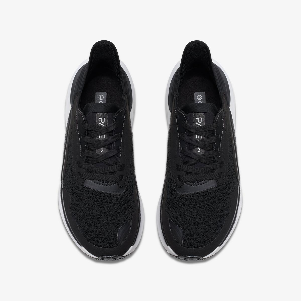 Pace Walk — Black