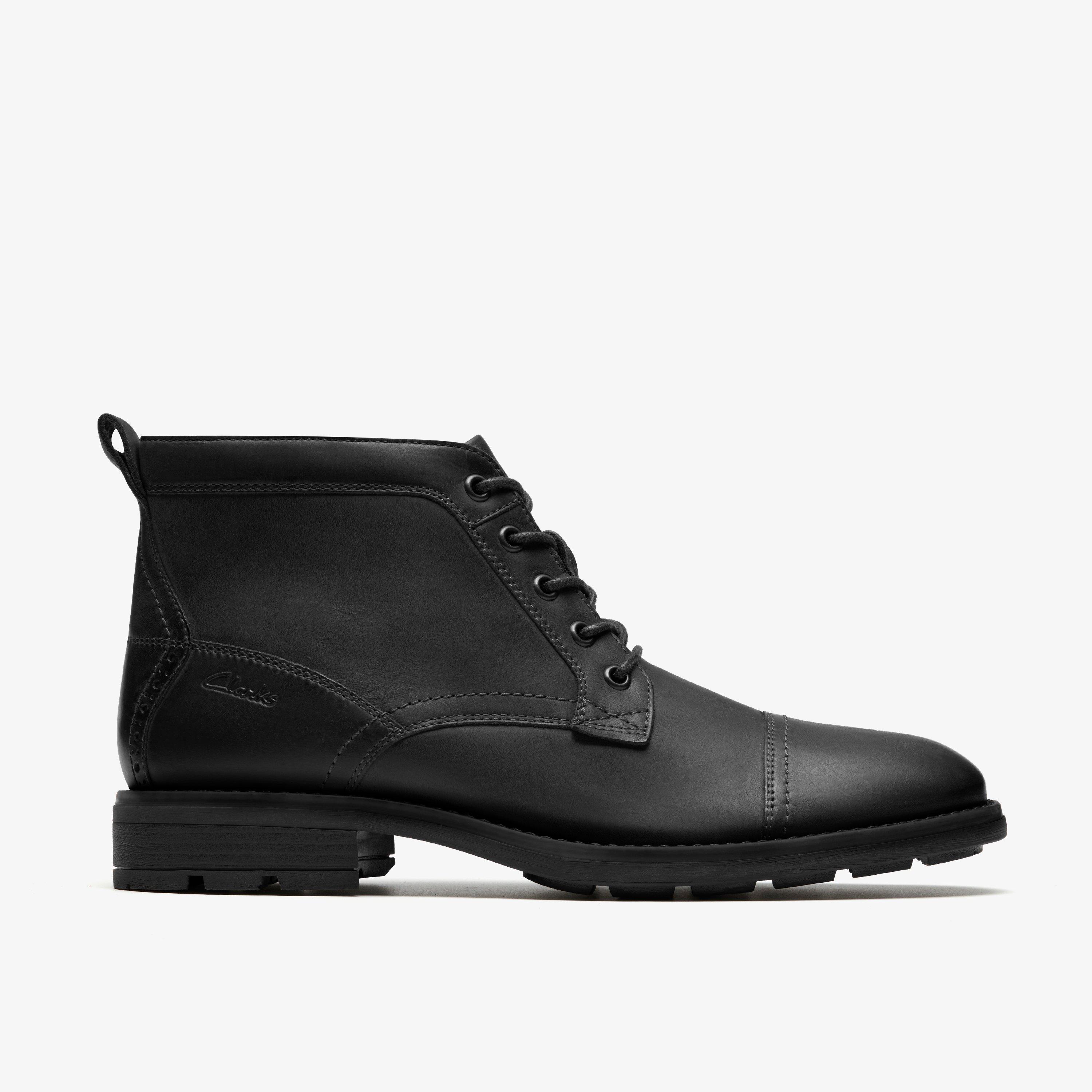 Men's Footwear: Boots, Sneakers & Sandals