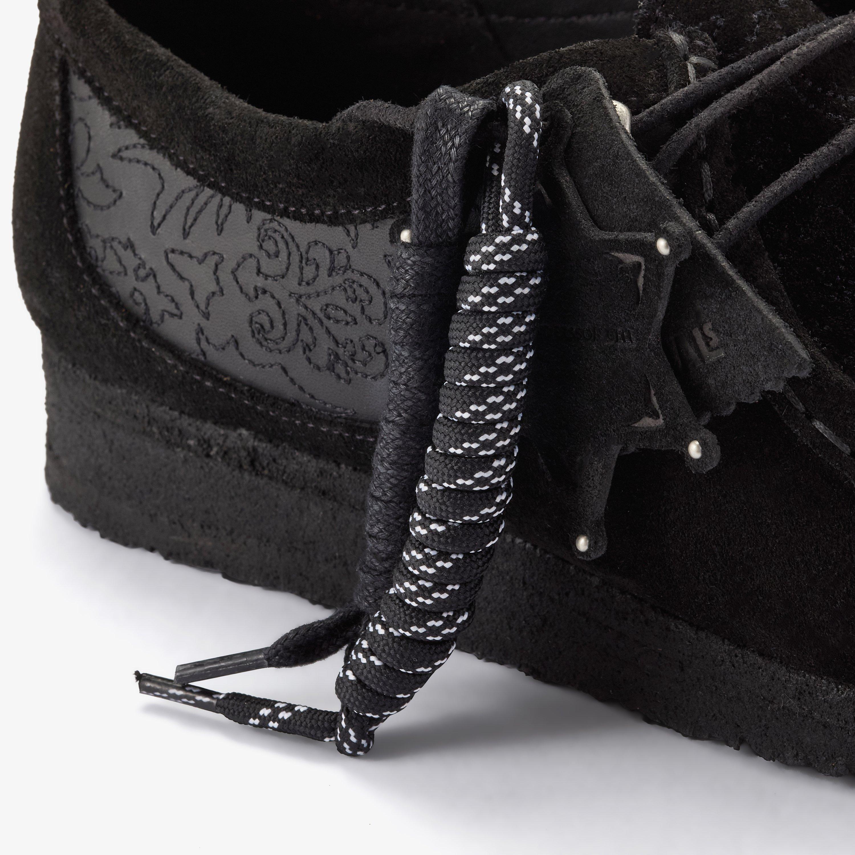 Wallabee — Black