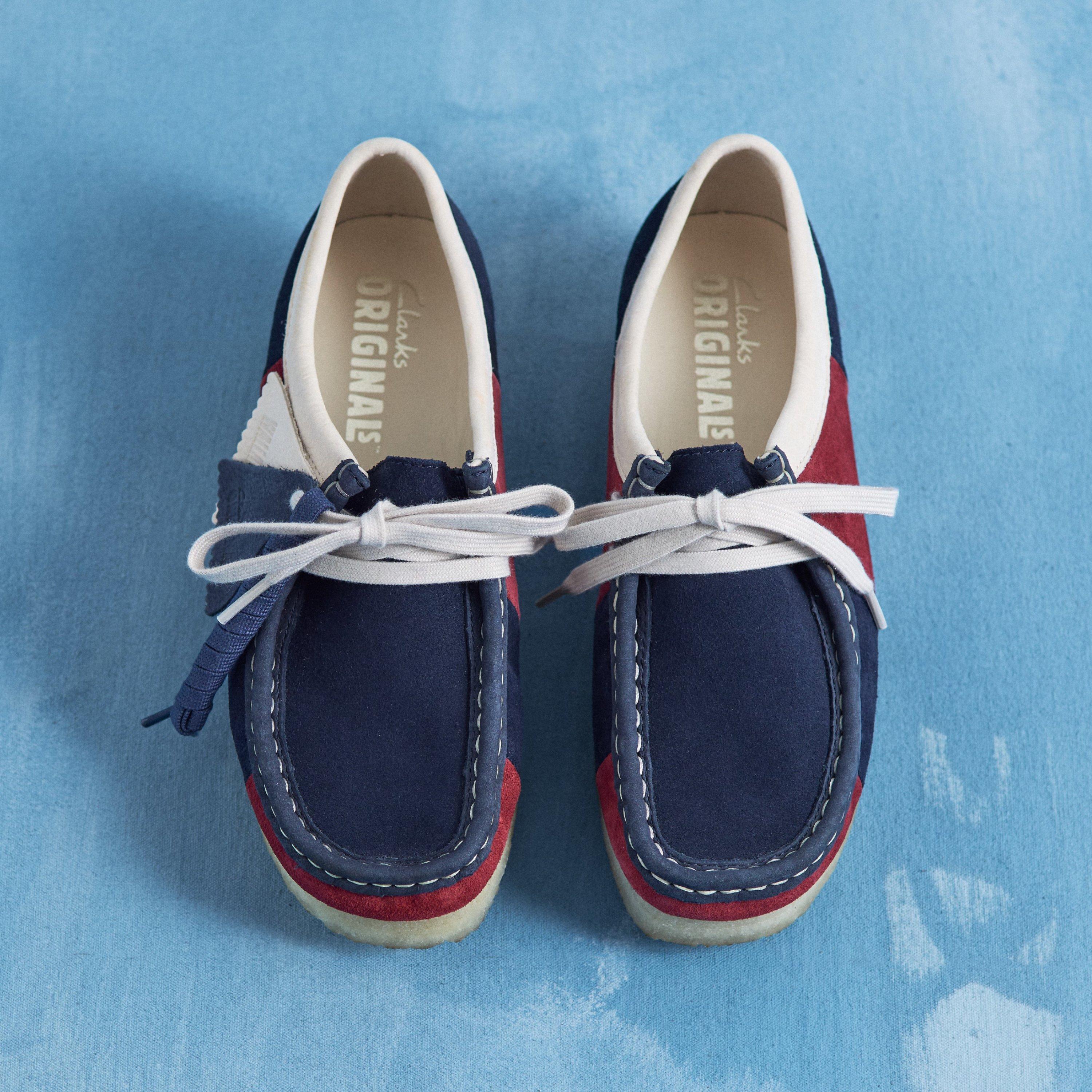 Wallabee. Navy Stripe