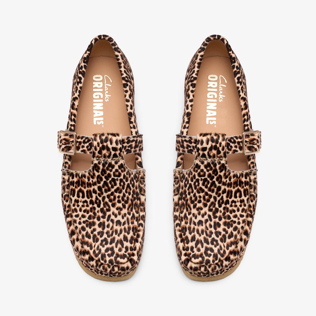 Wallabee T-Bar — Brown