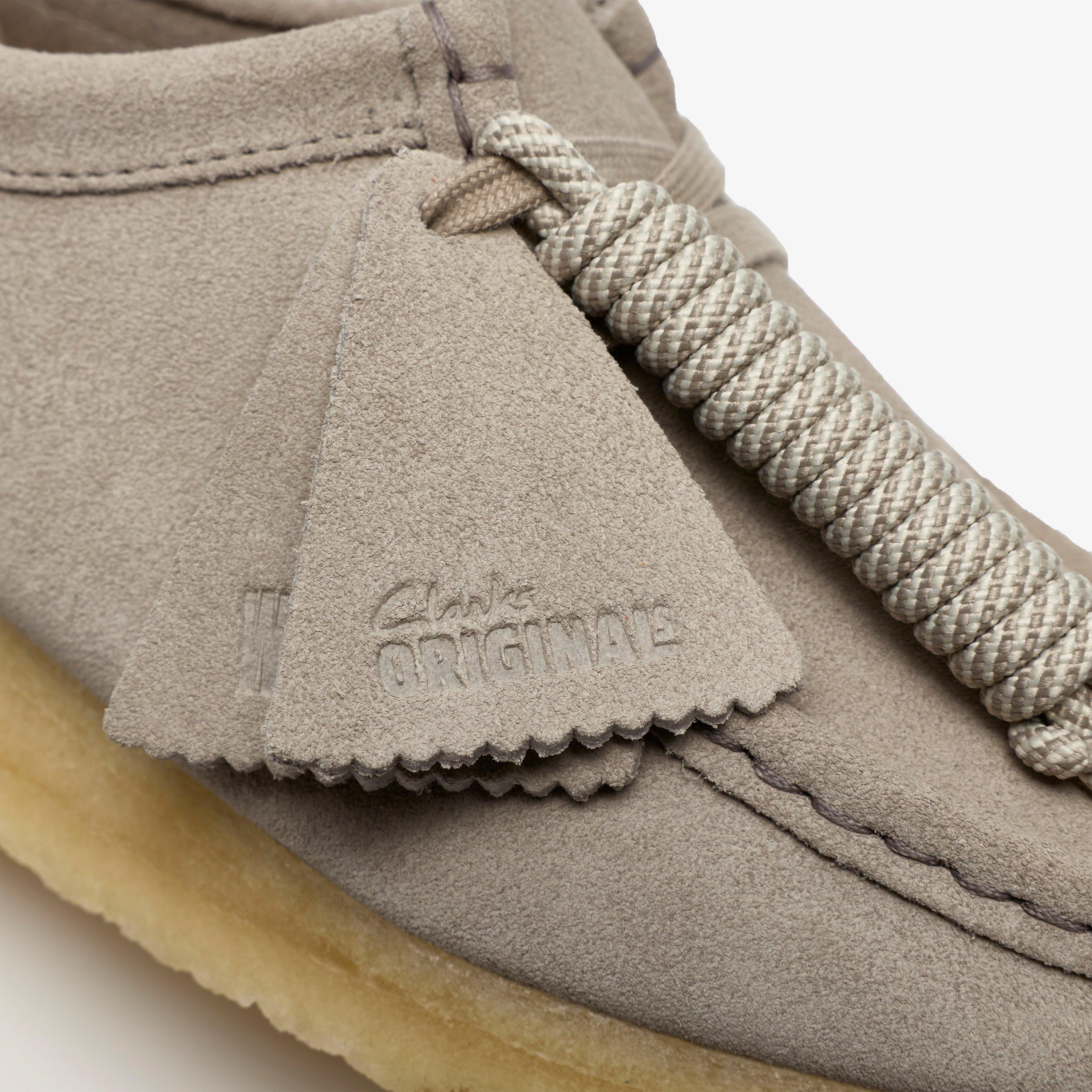 Wallabee. Pale Grey Sde