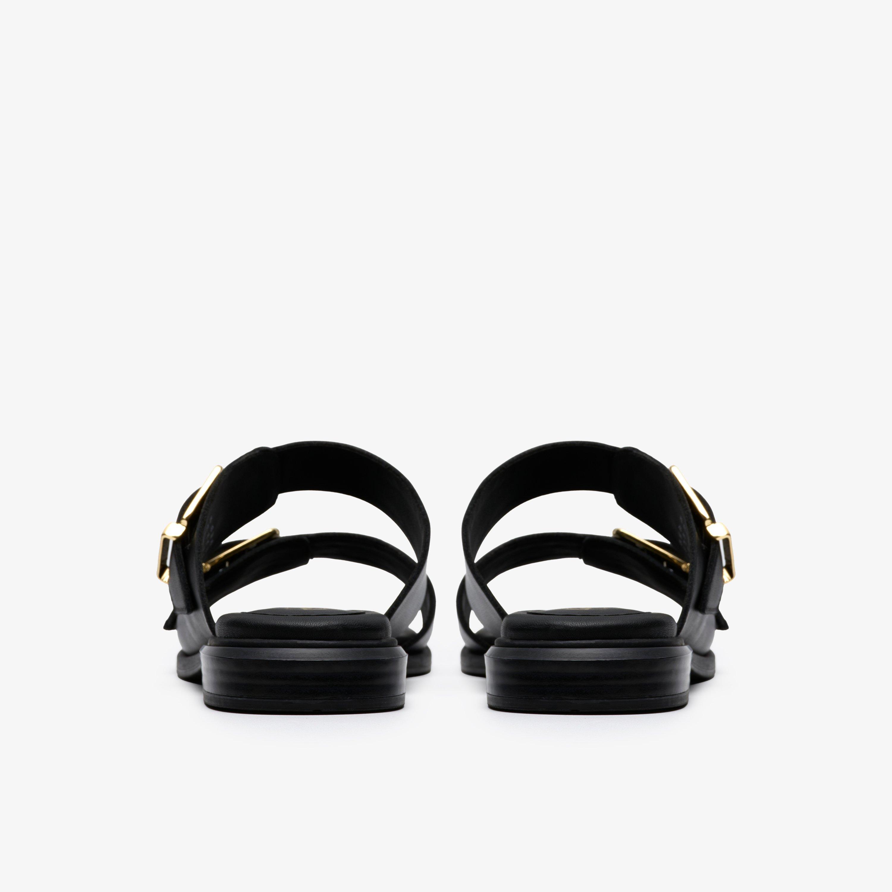 Ariany Bay — Black