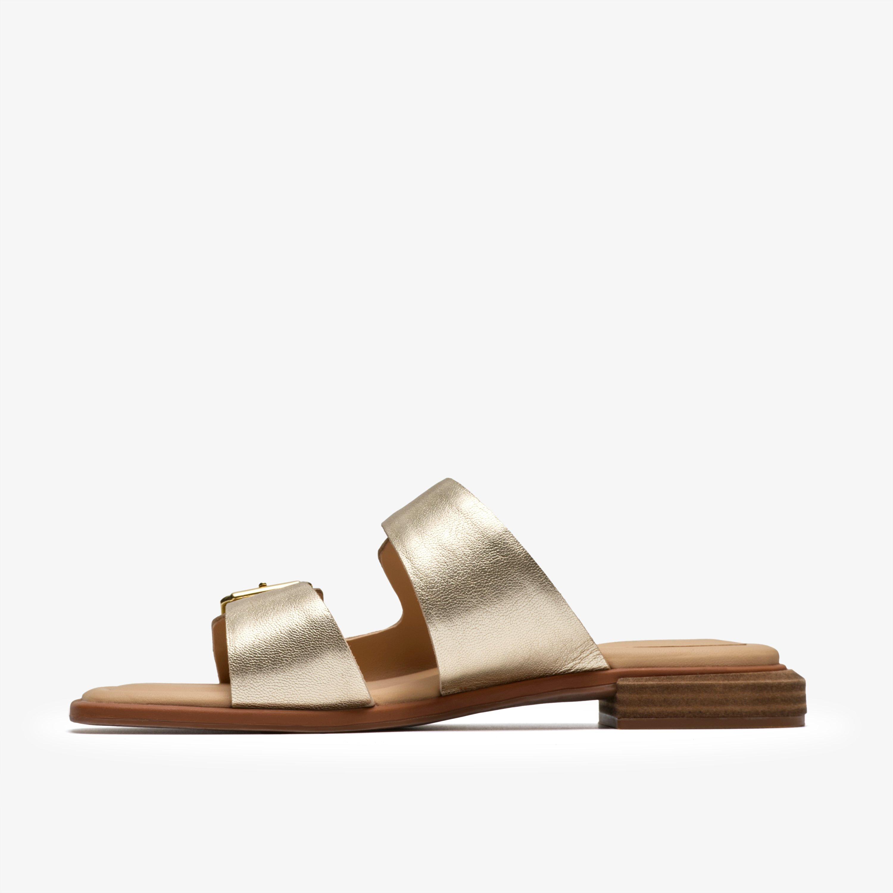 womens-ariany-bay-soft-gold-flat-sandals-clarks