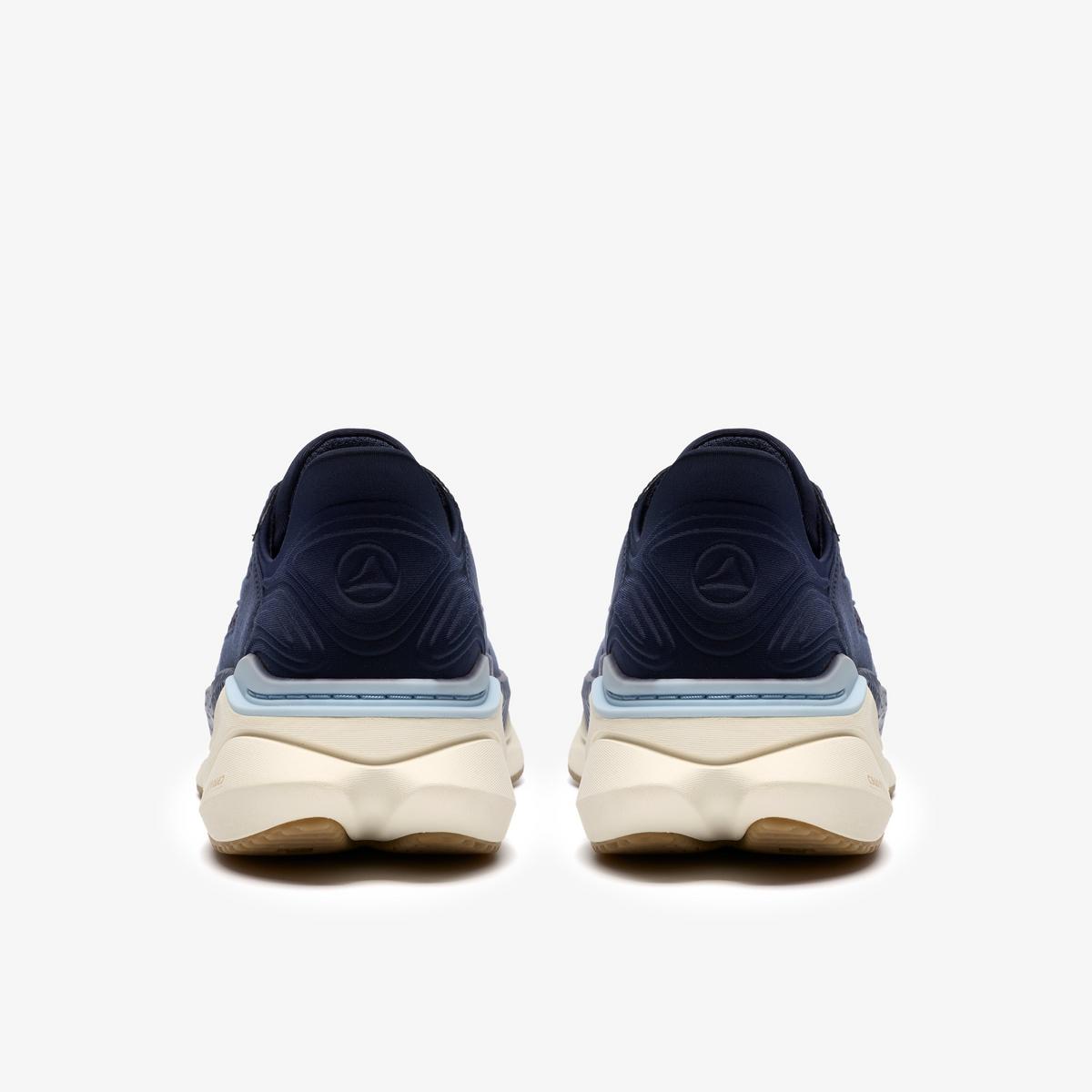 Pace Walk — Blue