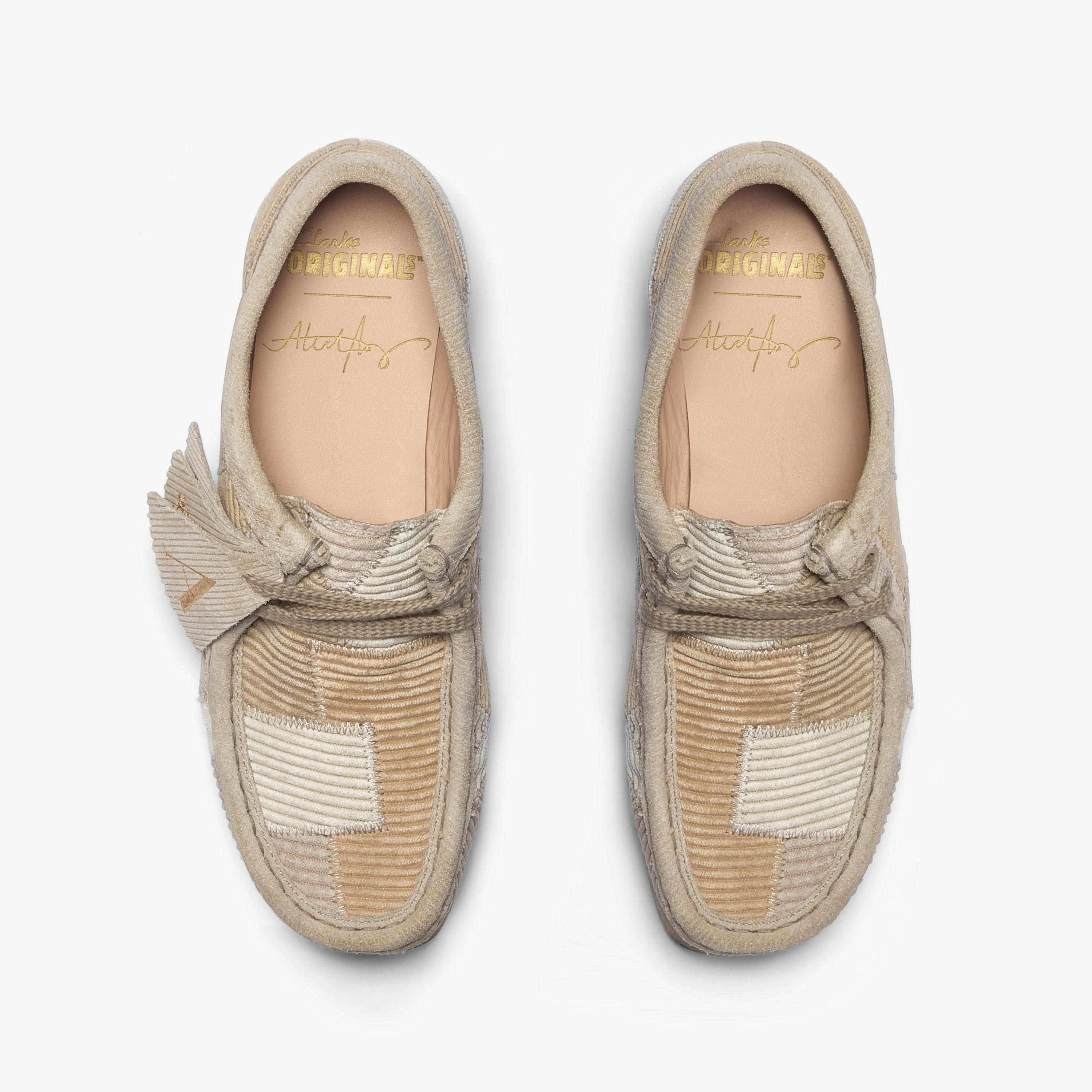 Wallabee — Beige