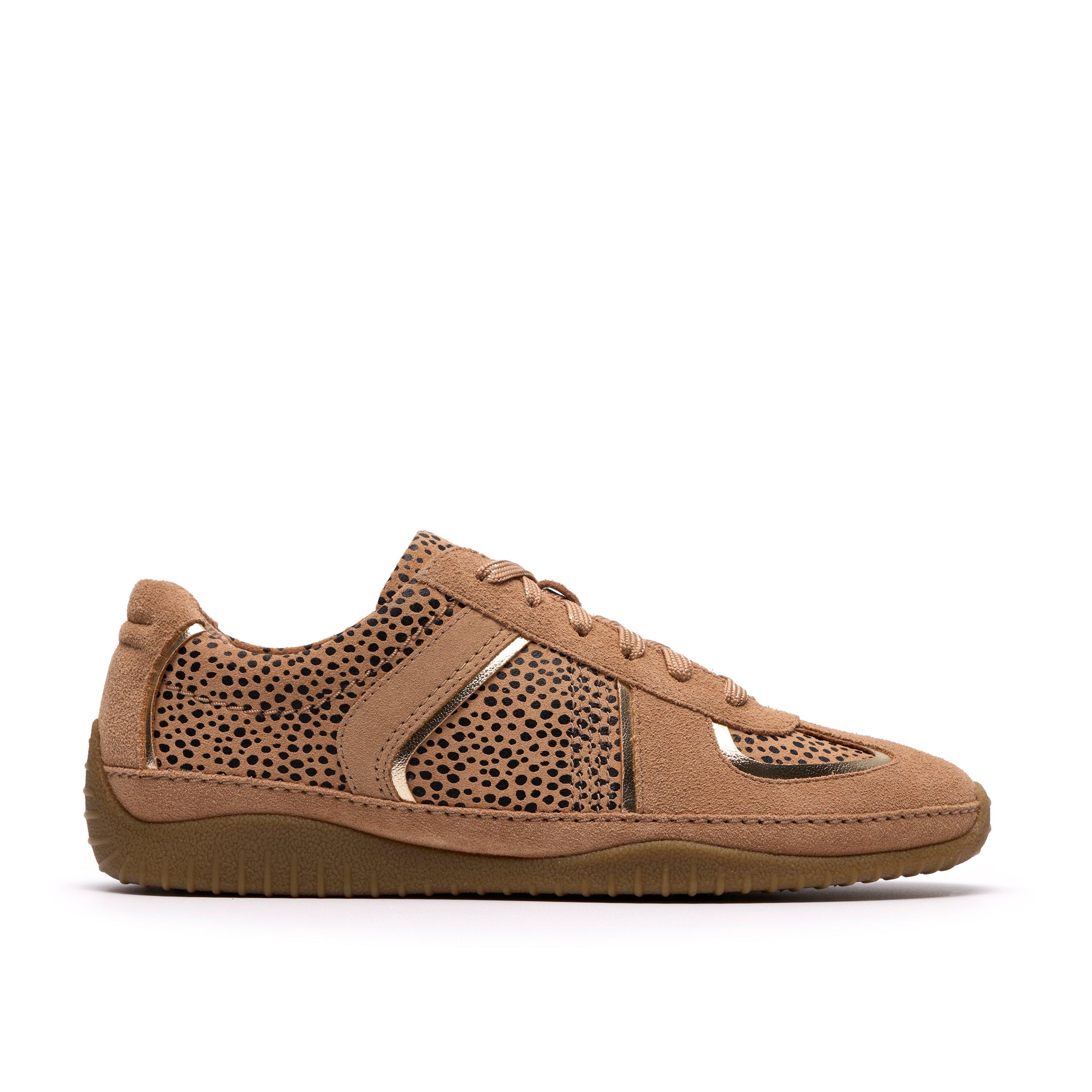 Clarks Women's Brown Suede Meridor Lo Standard Fit