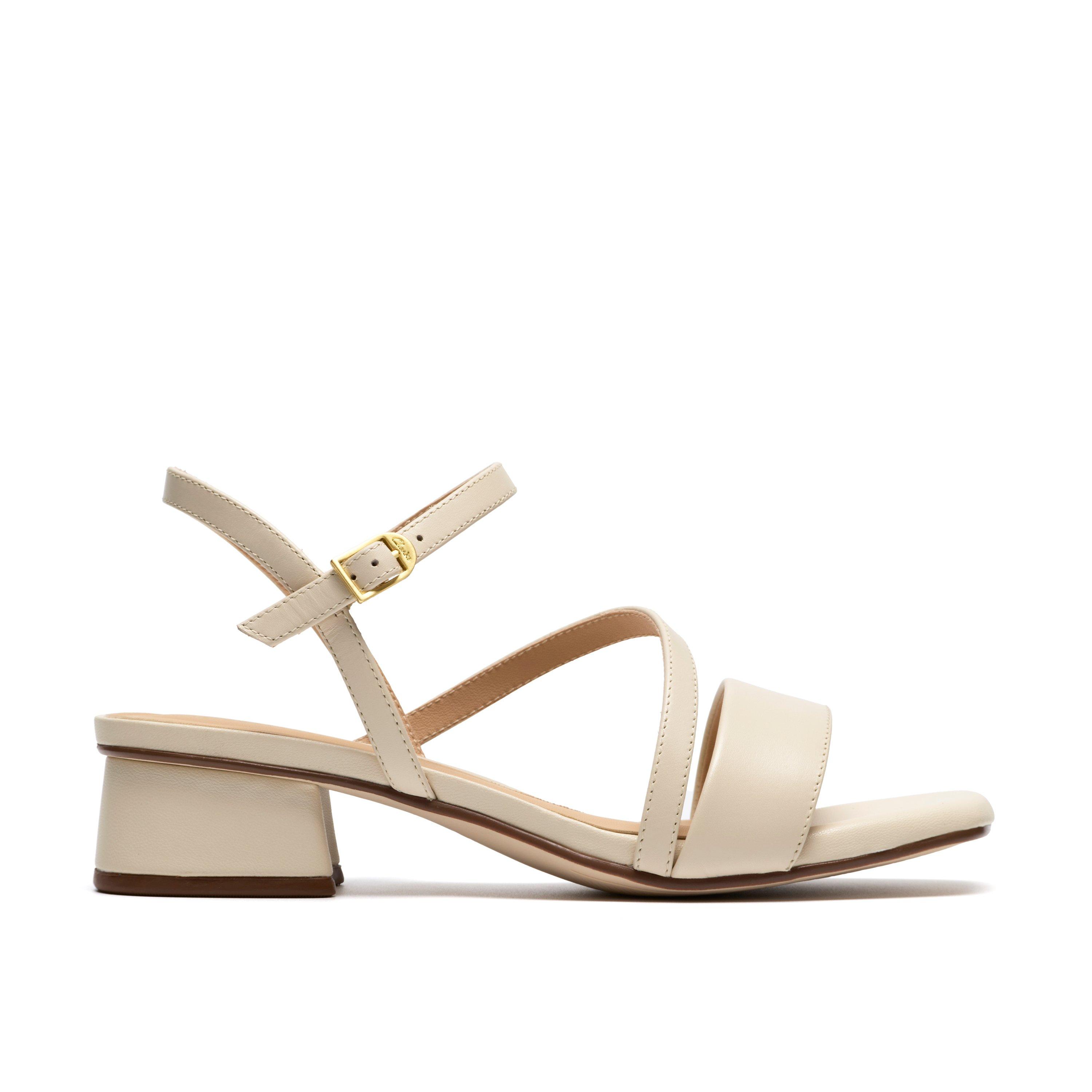 Clarks Women's White Leather Serina35 Strap Standard Fit