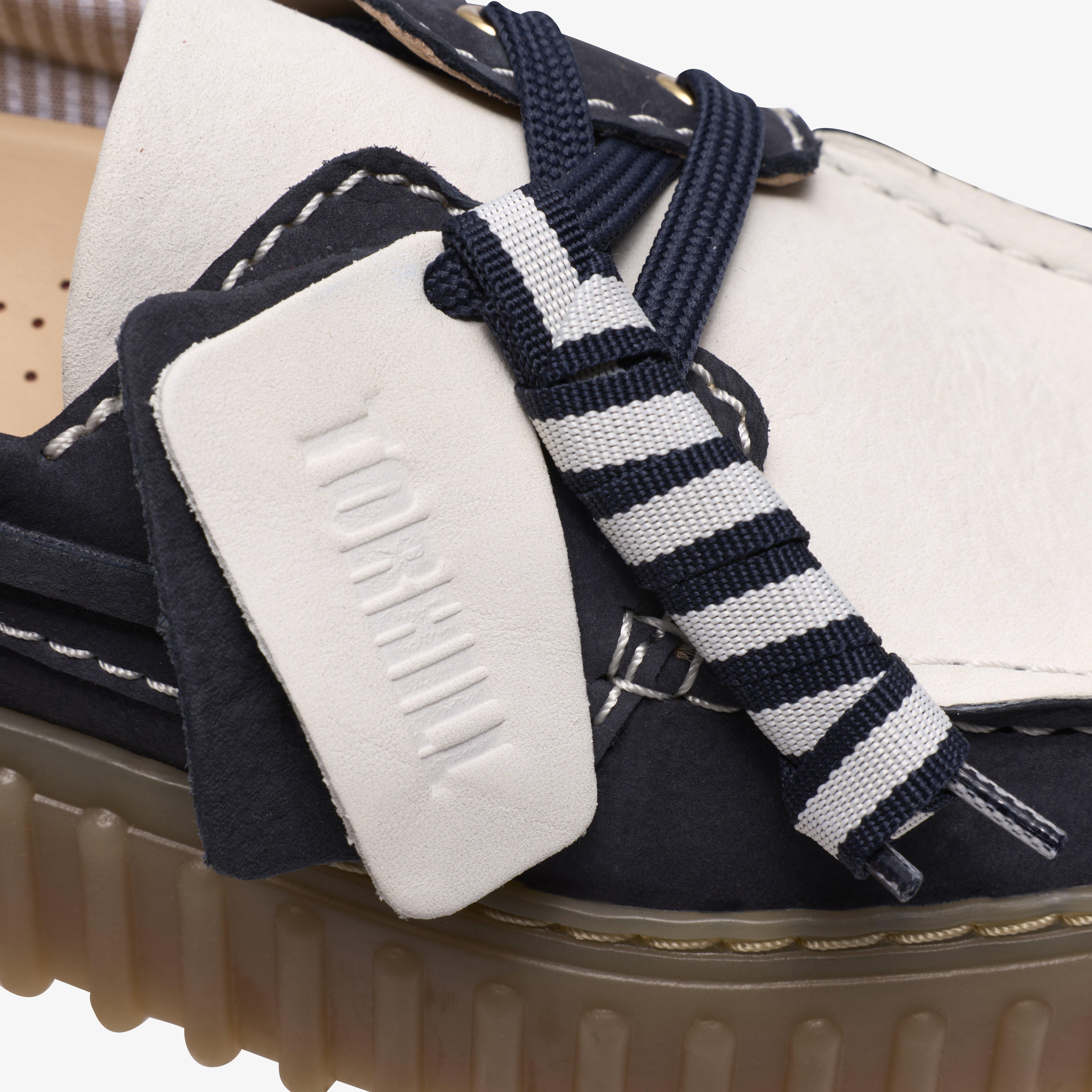 Torhill Boat — Blue