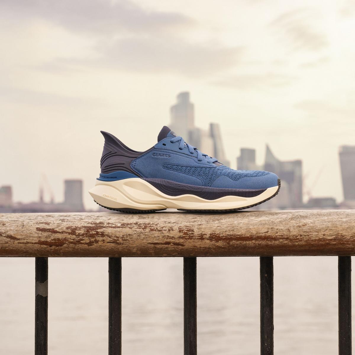 Clarks Pace — Blue