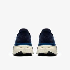 Clarks Pace — Blue 7
