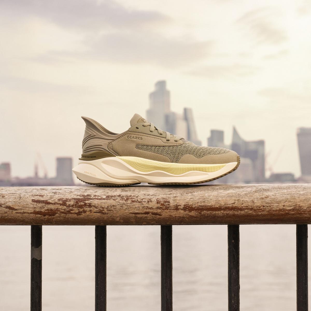 Clarks Pace — Green