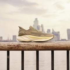 Clarks Pace — Green 3