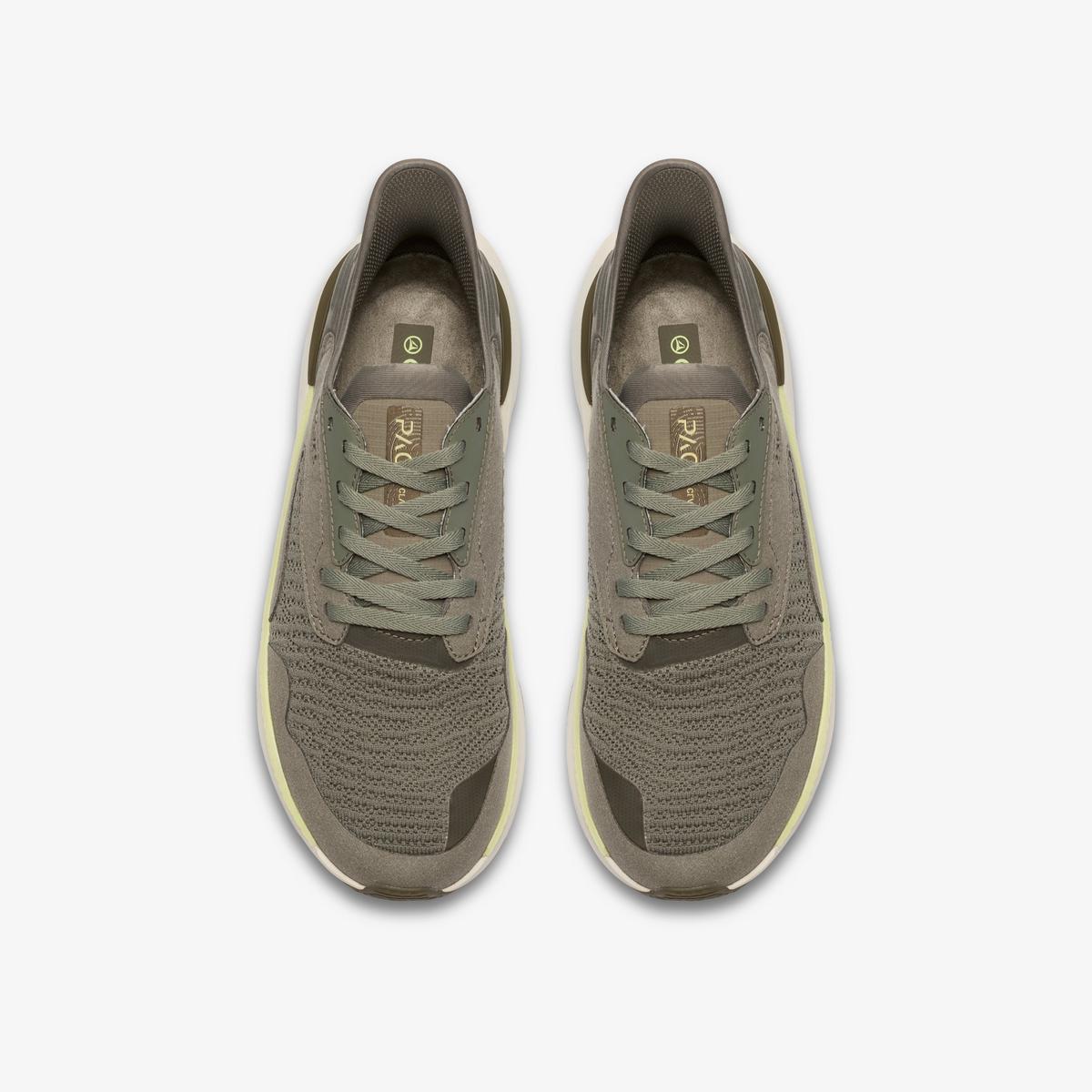 Clarks Pace — Green