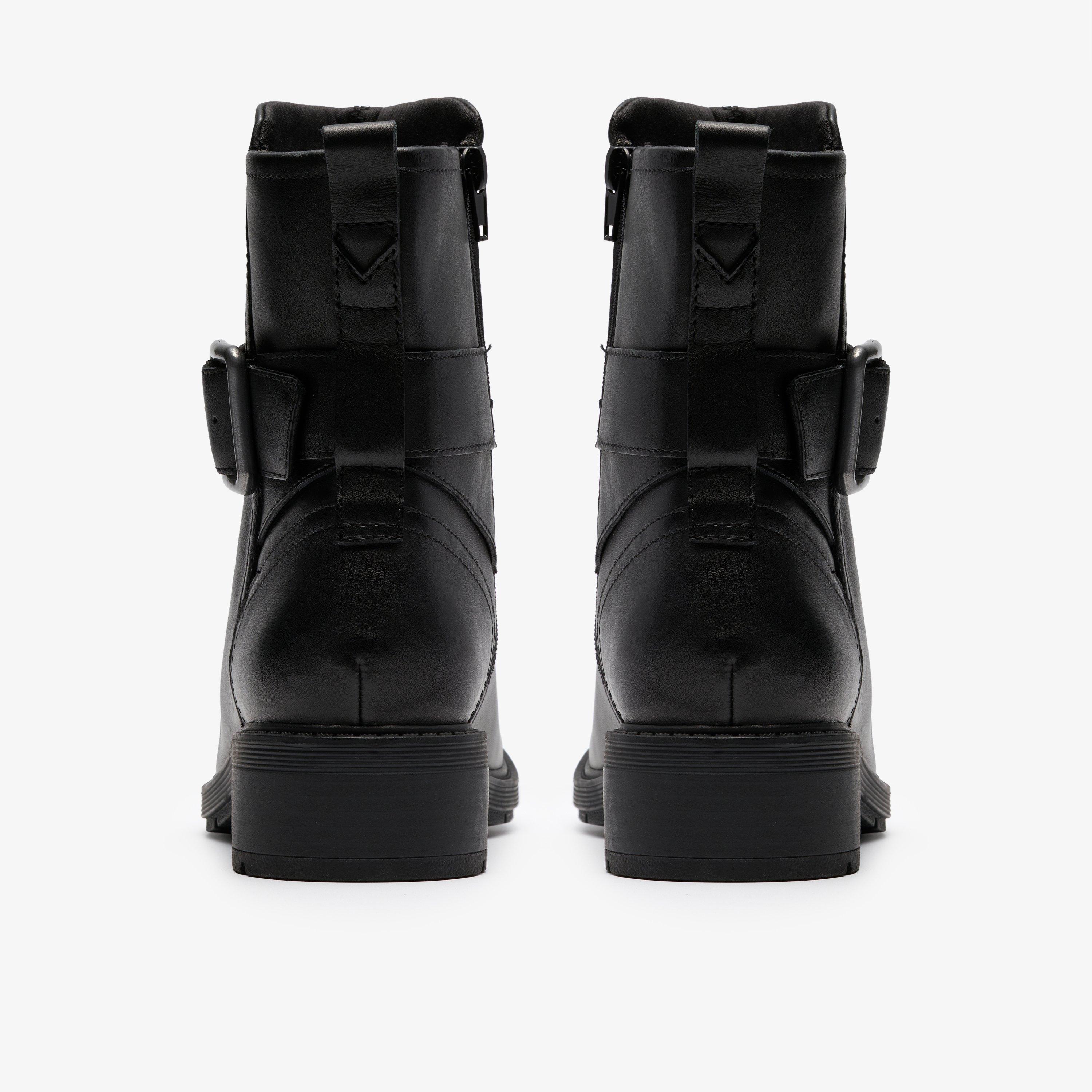 Hearth Buckle Black Leather