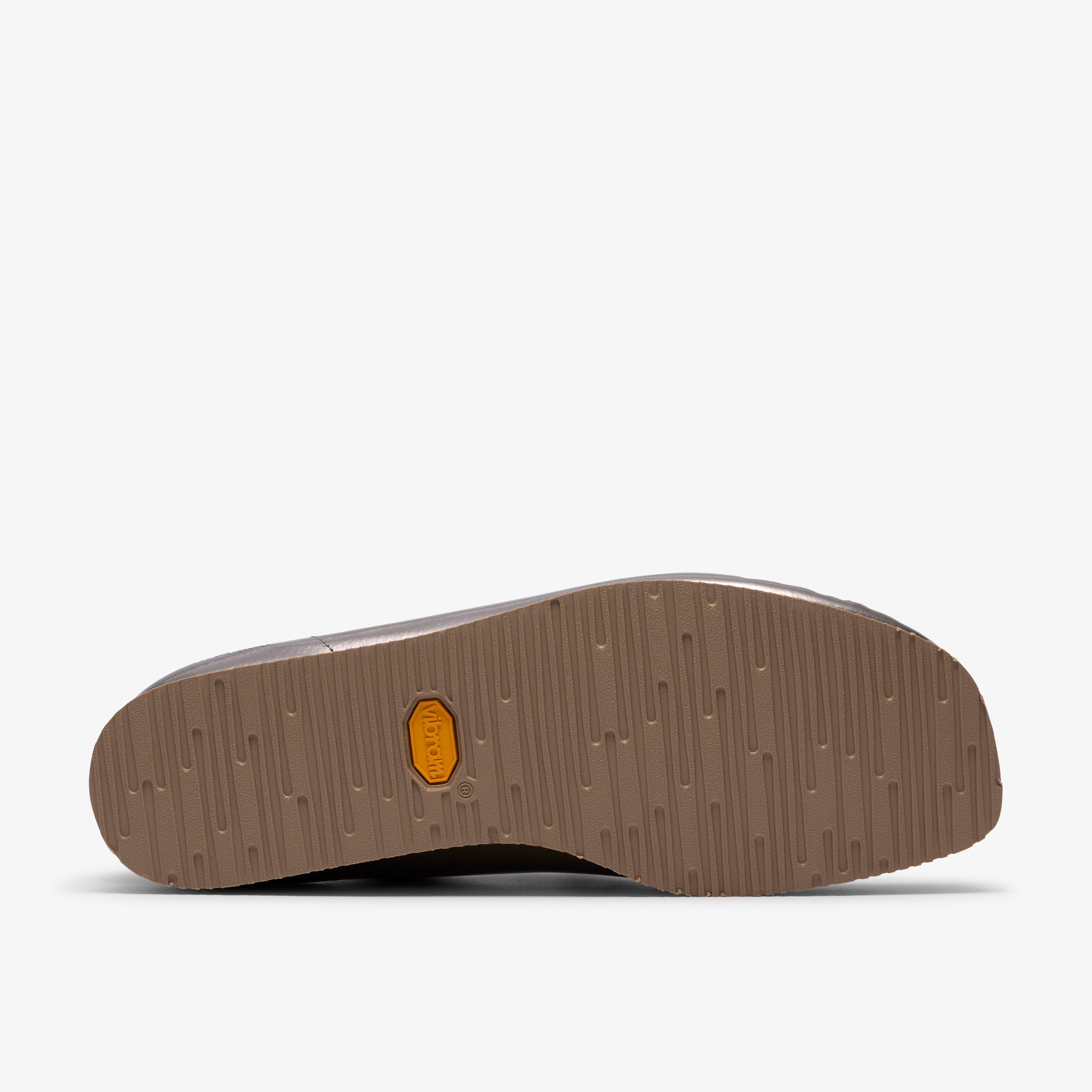Wallabee 2604 — Silver