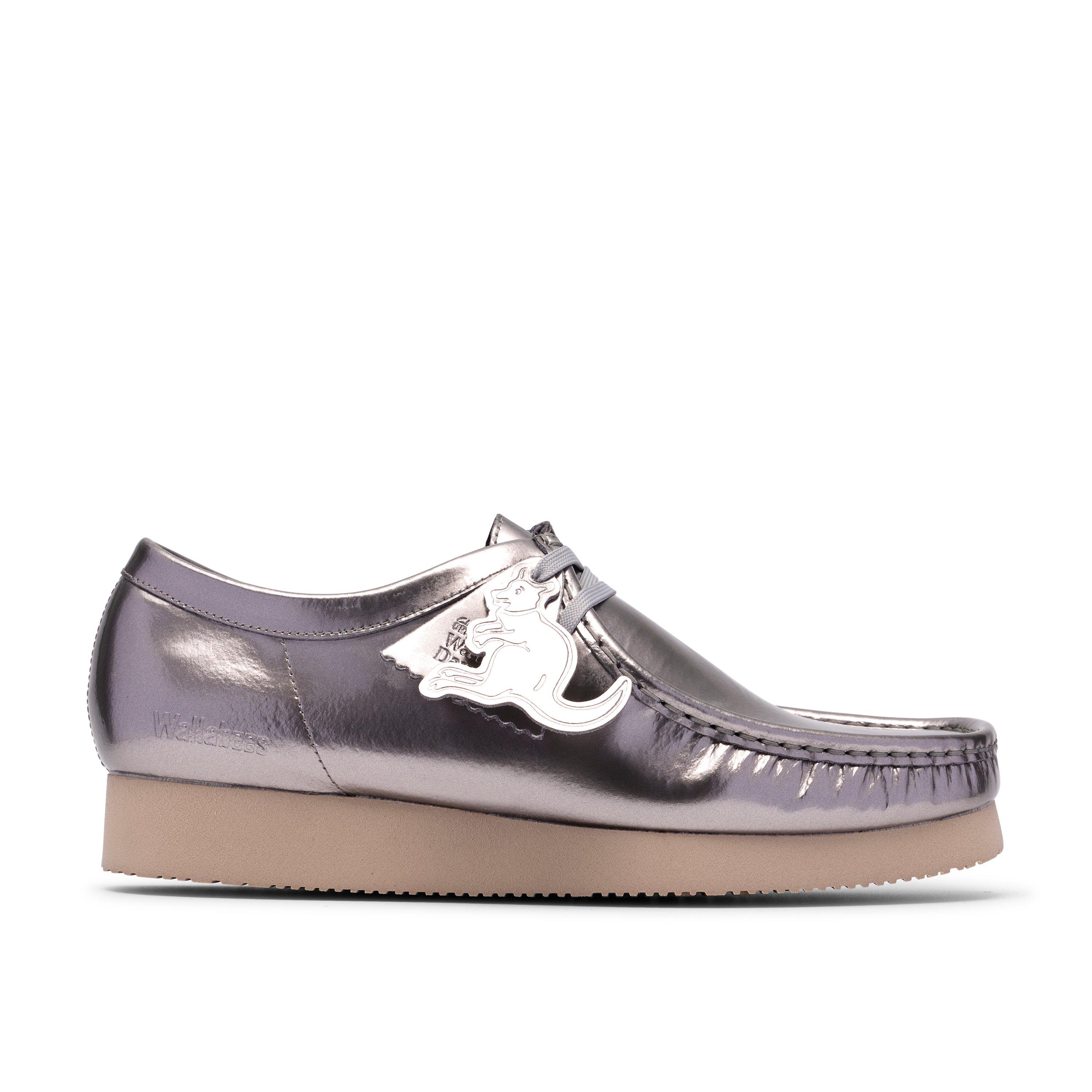 Clarks Originals Mens Wallabee 2604 Wallabees by Clarks (US) — Clarks (US)