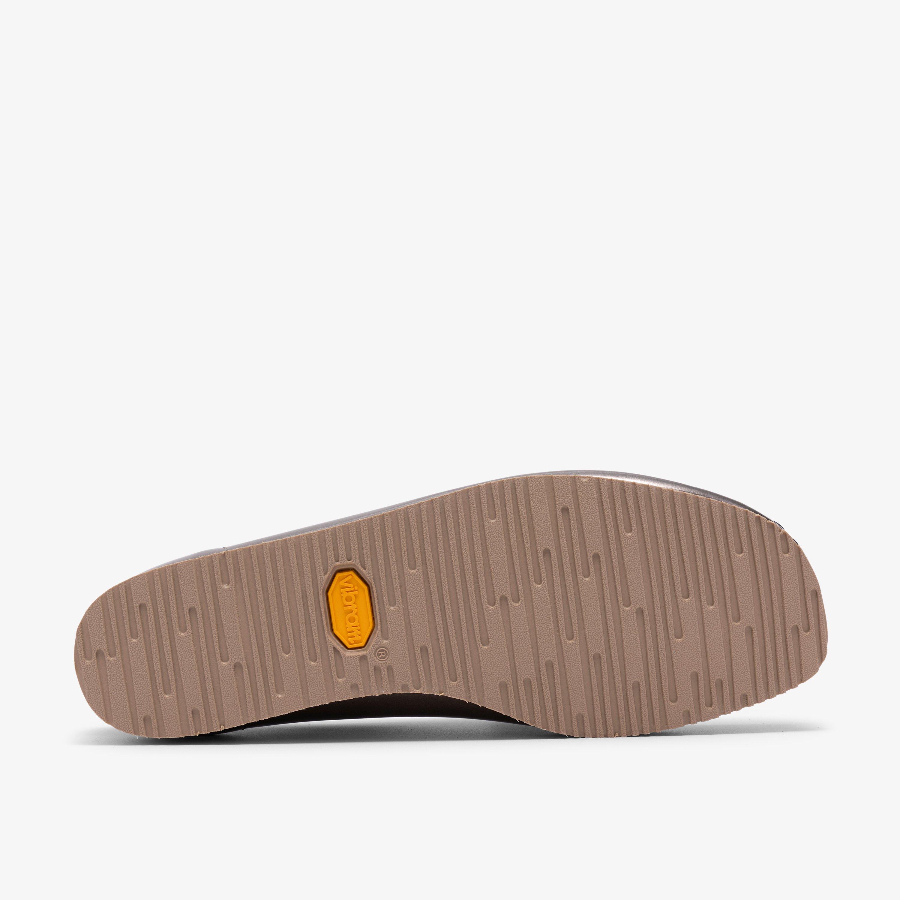 Wallabee 2604 — Silver