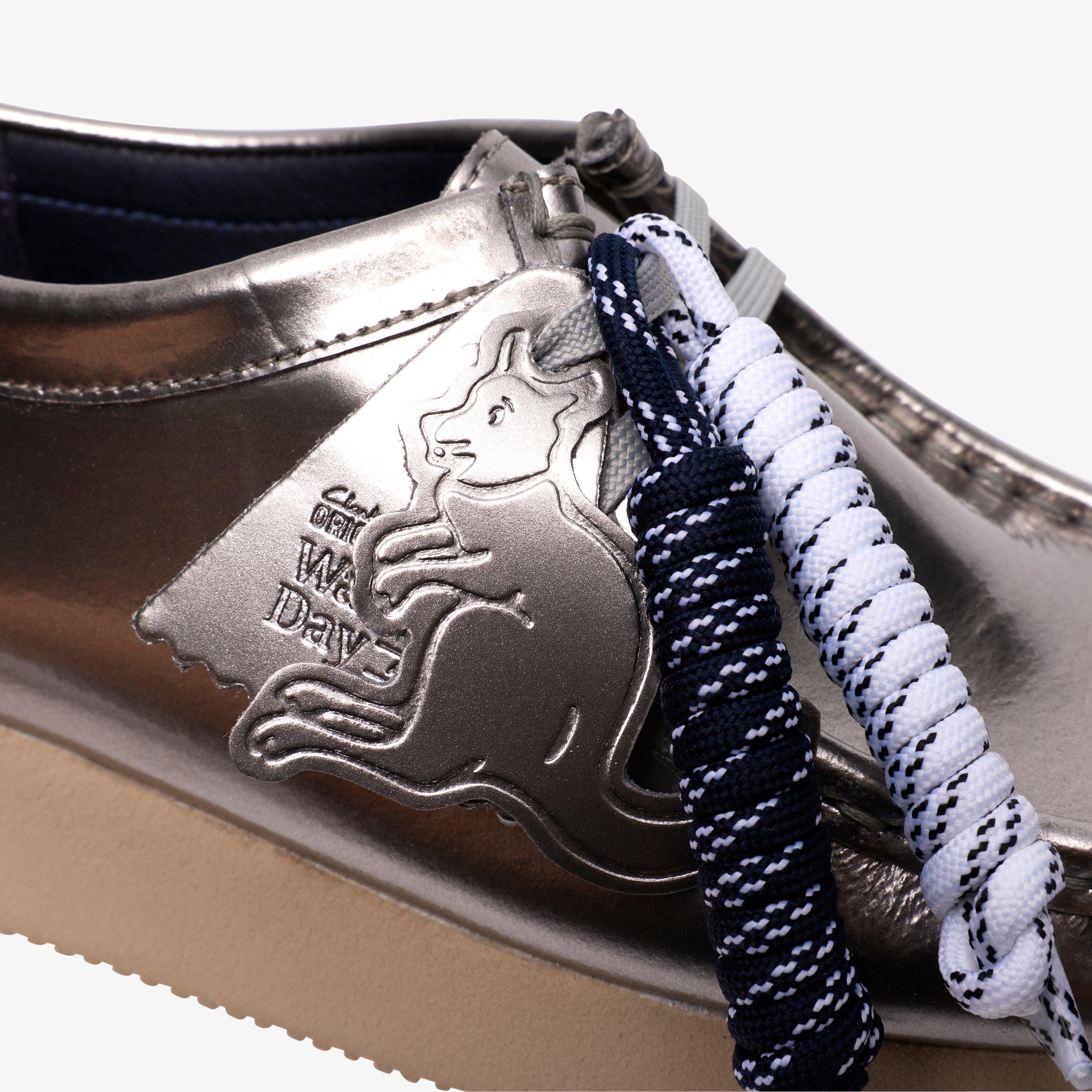 Wallabee 2604 — Silver