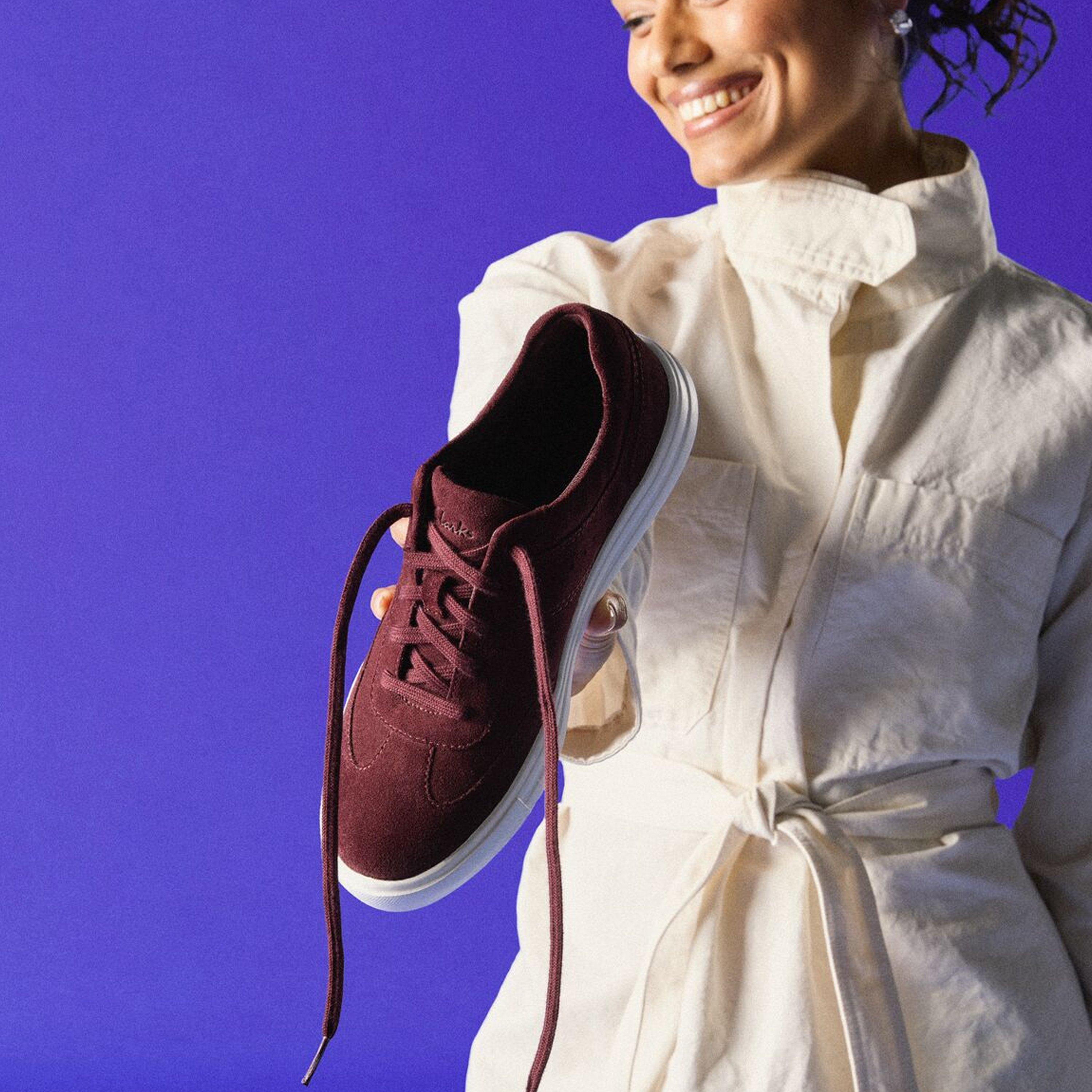 Makea Court Burgundy Suede