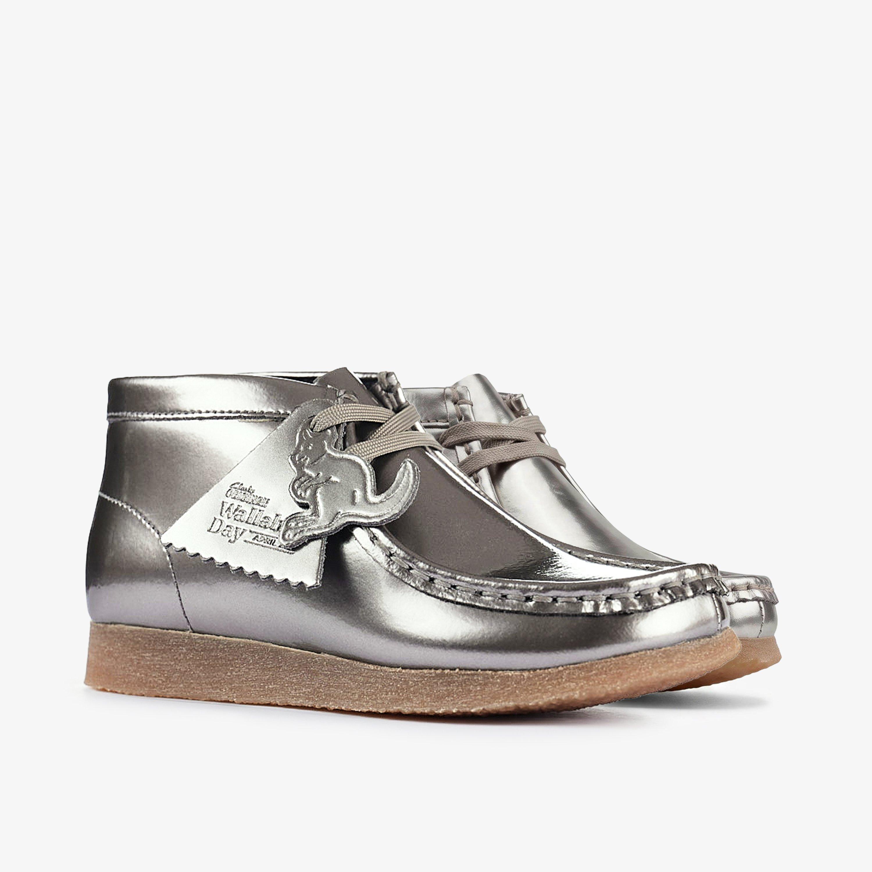 Wallabee Boot Kid — Silver