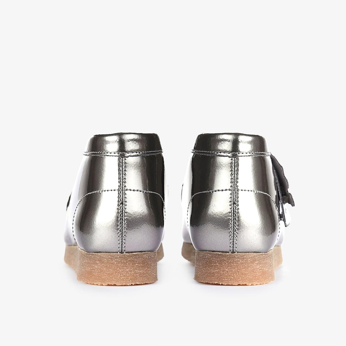 Wallabee Boot Kid — Silver