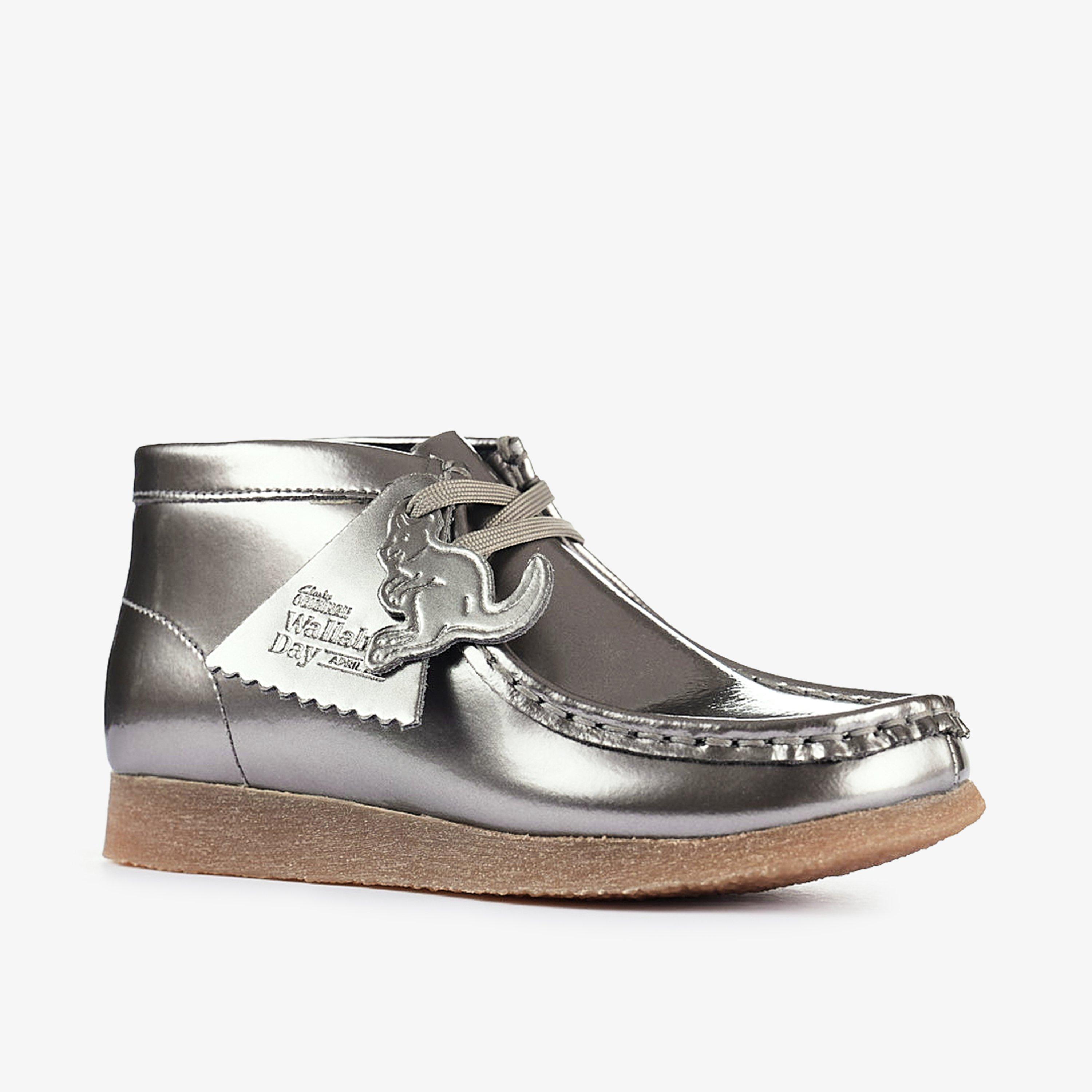 Wallabee Boot Kid — Silver