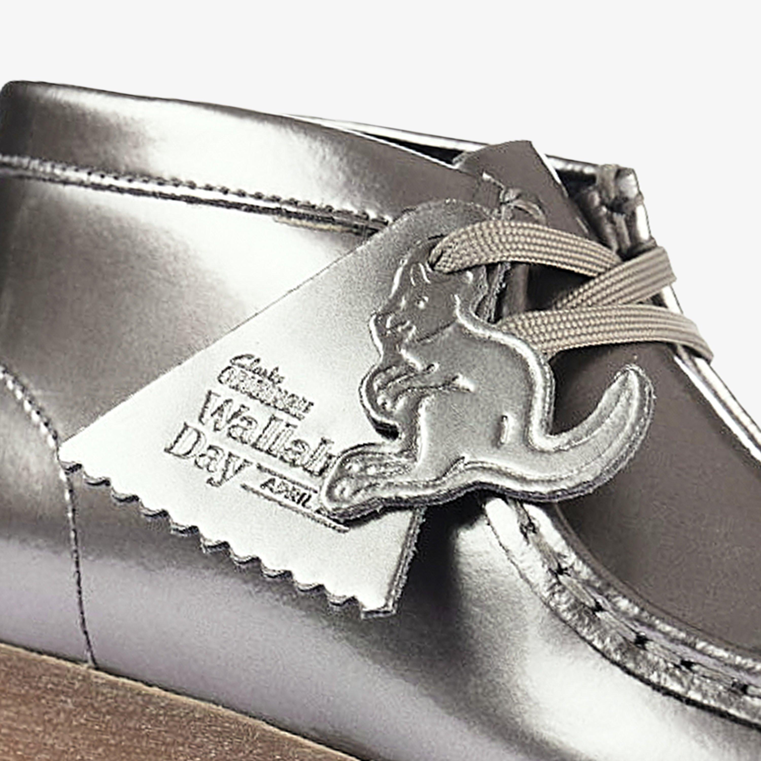 Wallabee Boot Kid — Silver