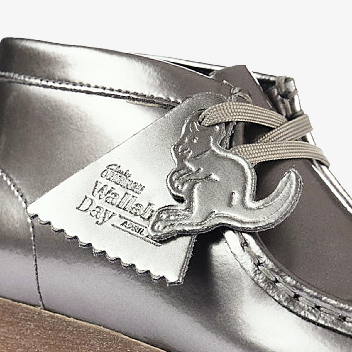 Wallabee Boot Kid — Silver