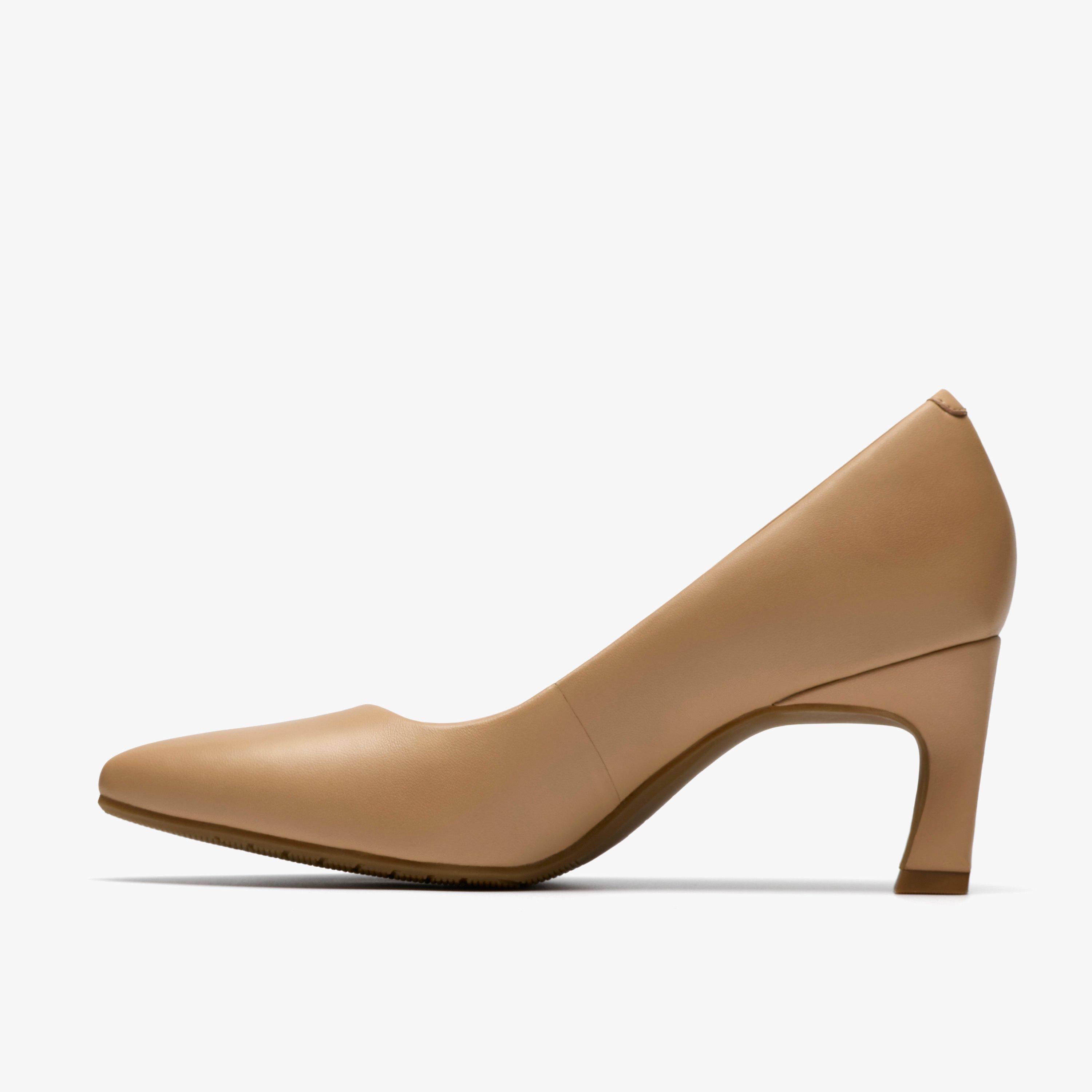 Tammitha Eve — Beige
