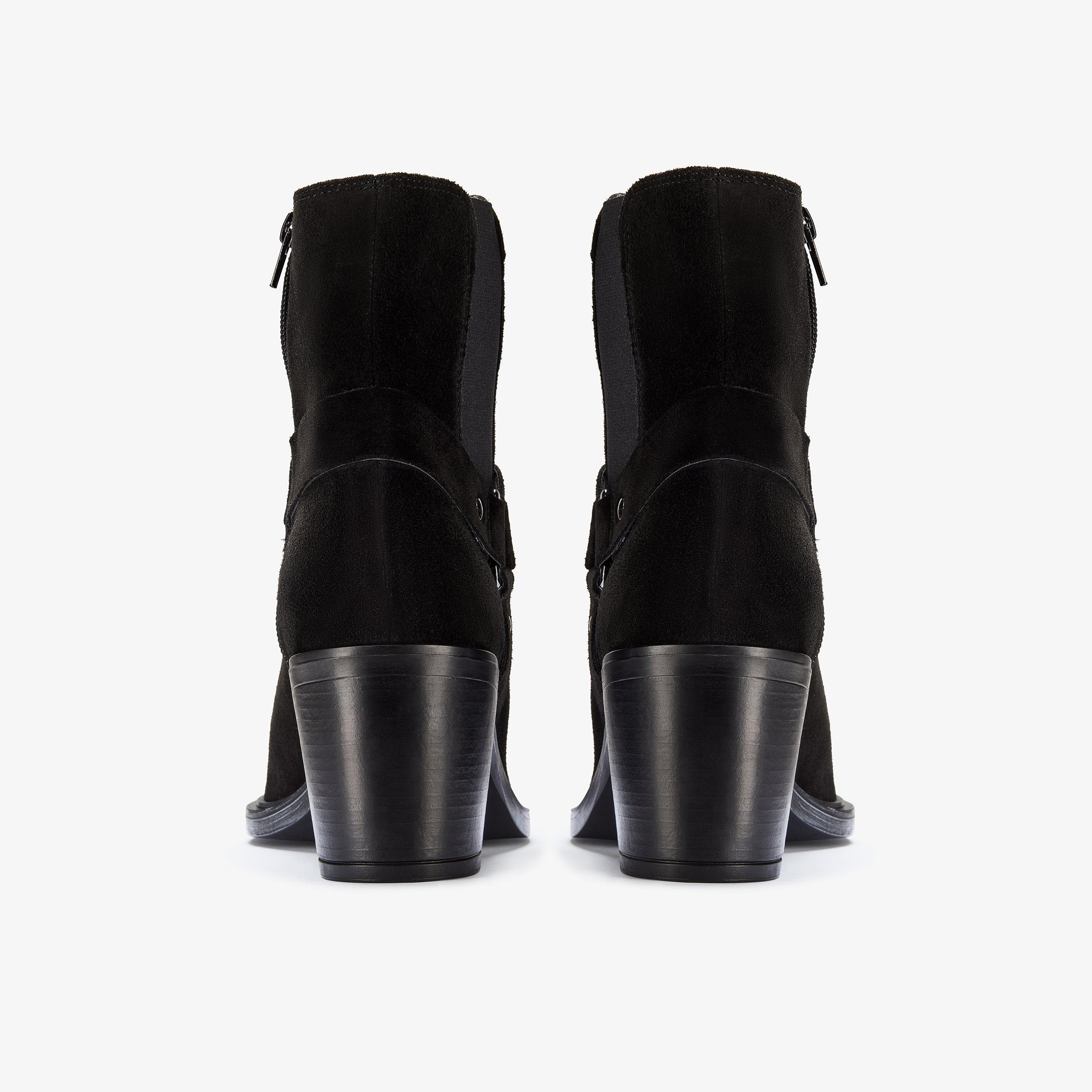 Jesse Buckle Black Sde