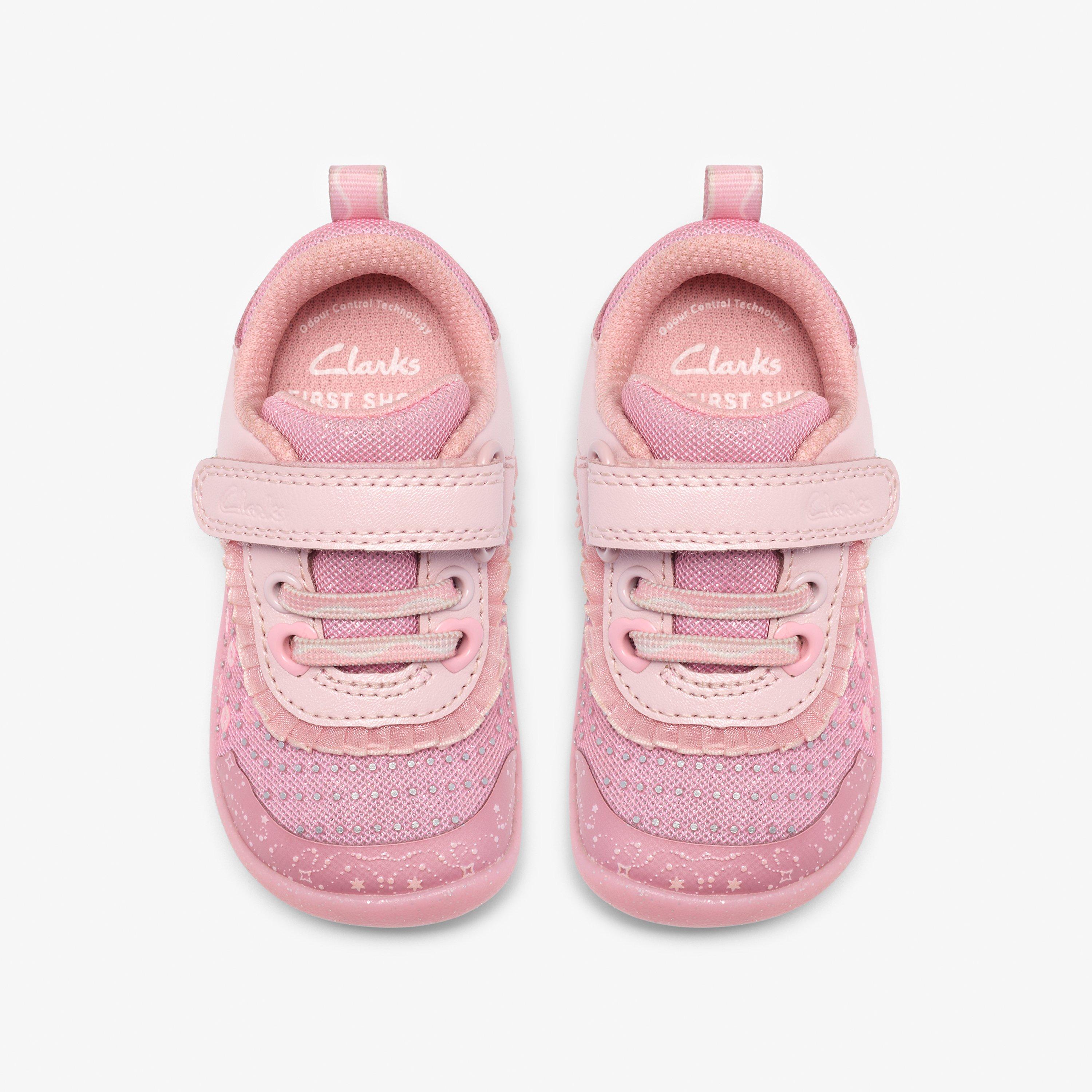 RoamerGleam T. Pink