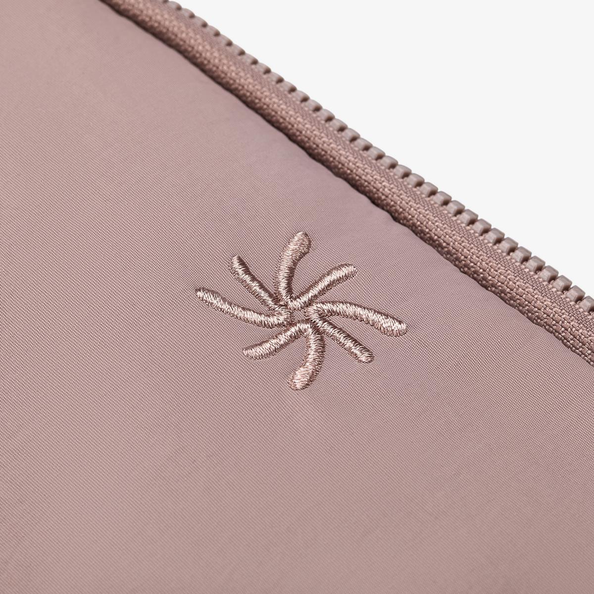 Cloudsteppers Small Pouch — Purple