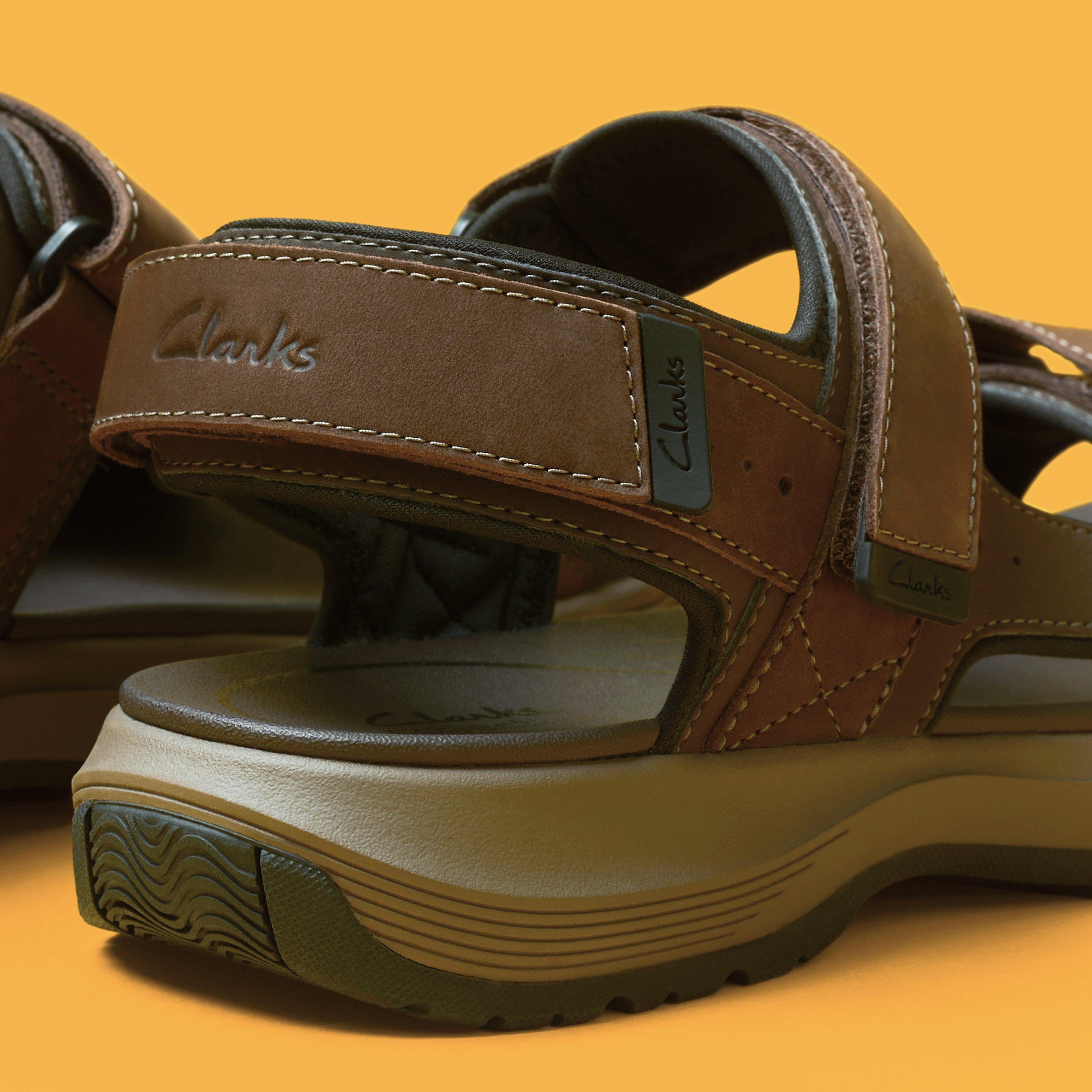 Guideview Trek — Brown