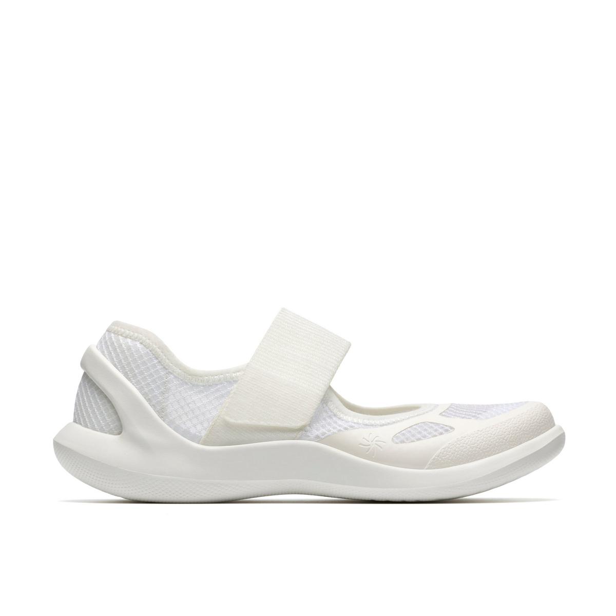 Clarks Cloudsteppers Womens Solevana Strap Slip-Ons