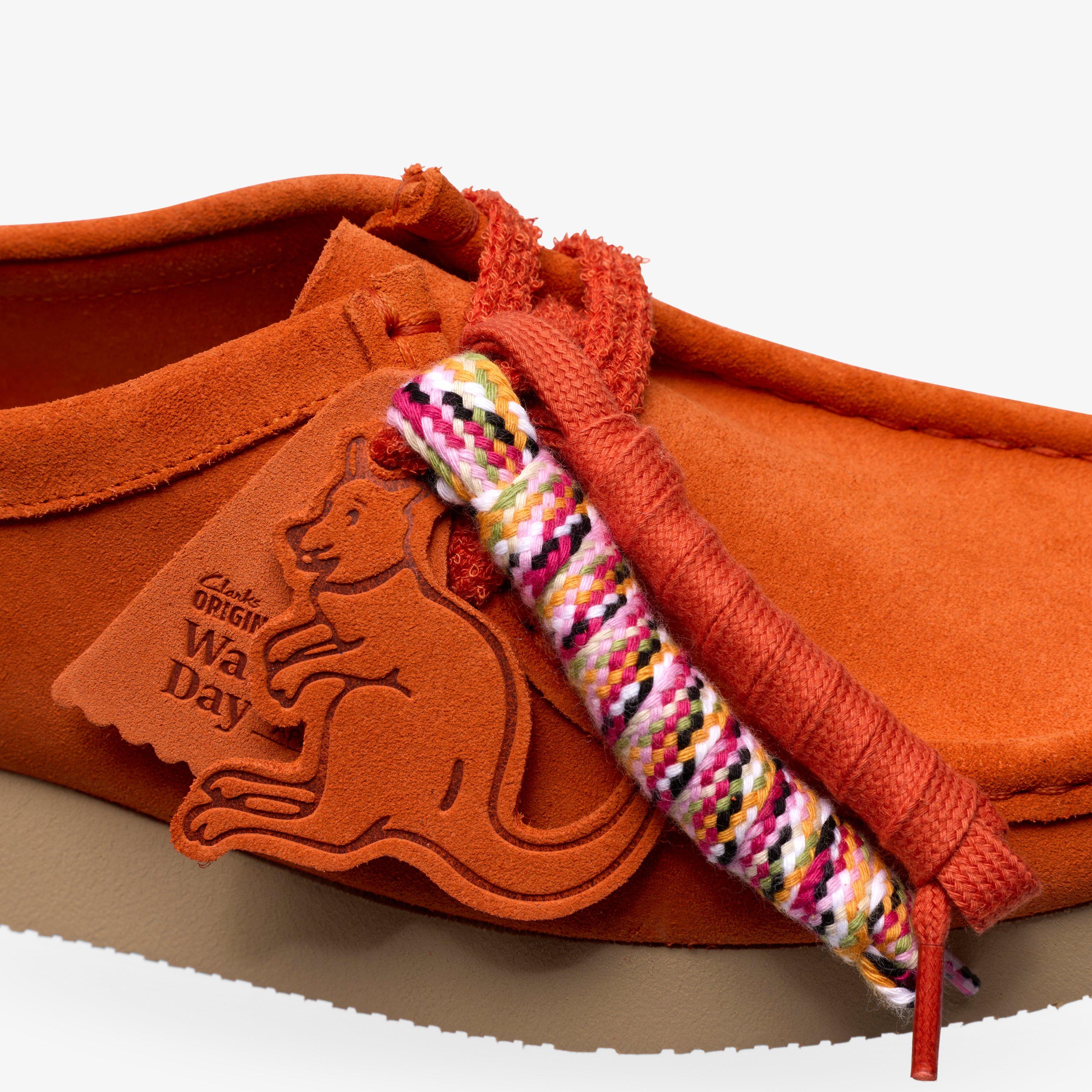 Wallabee 2604 — Orange