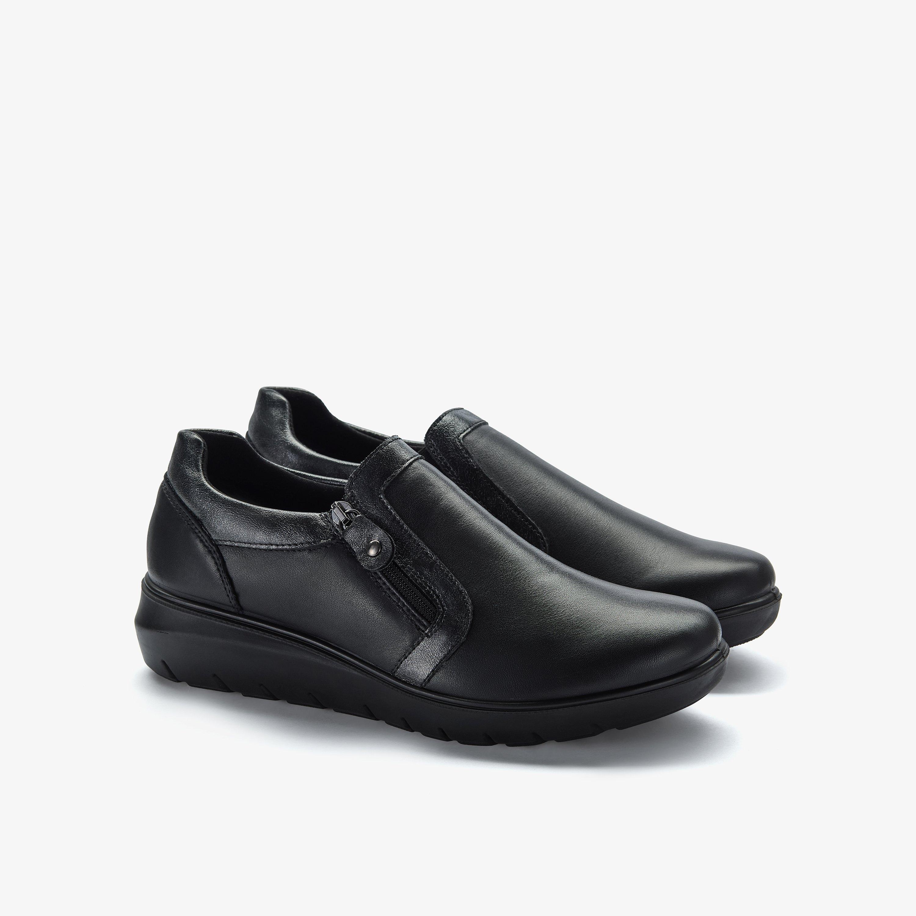 Un Bay Zip Black Leather