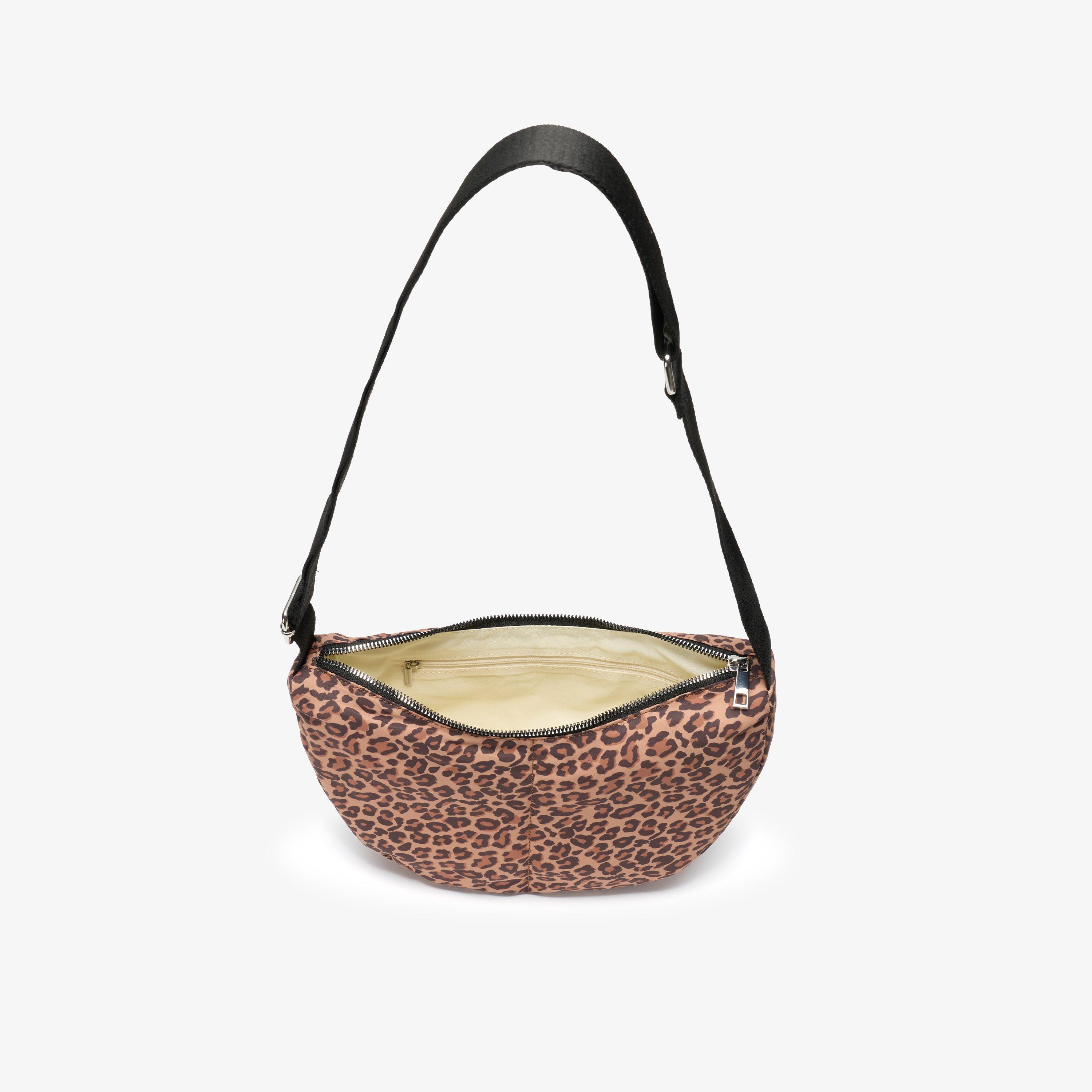 Bay Slingbag — Brown