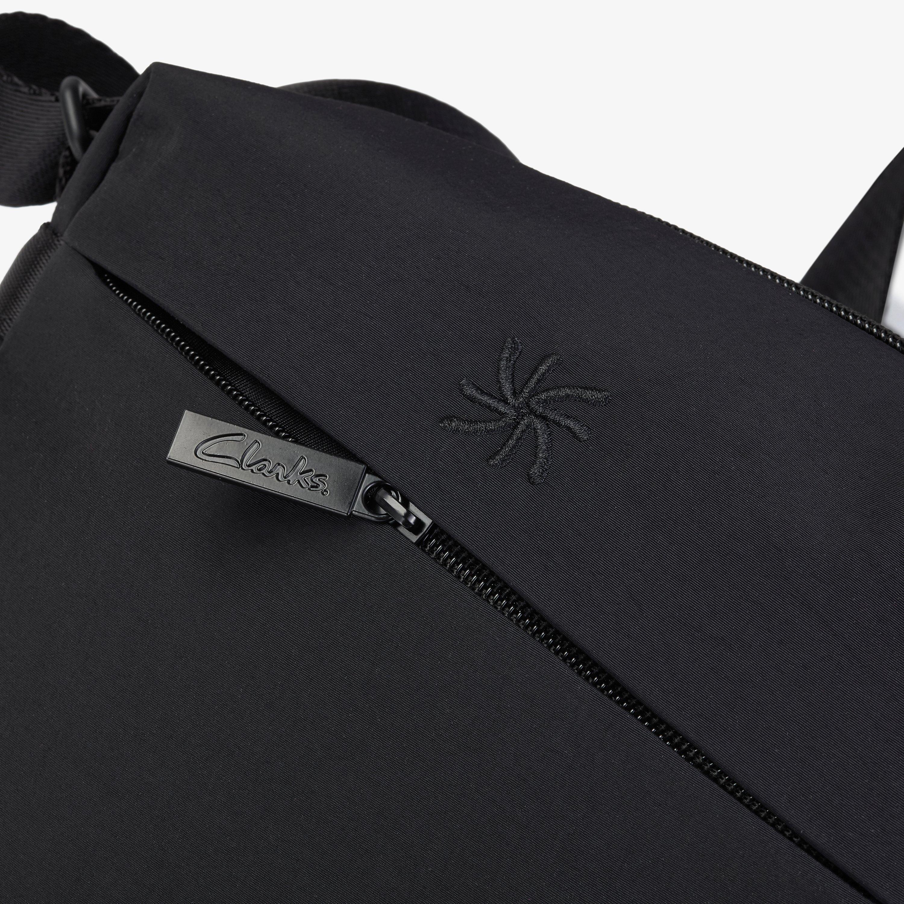 Cloudsteppers Crossbody Bag  — Black