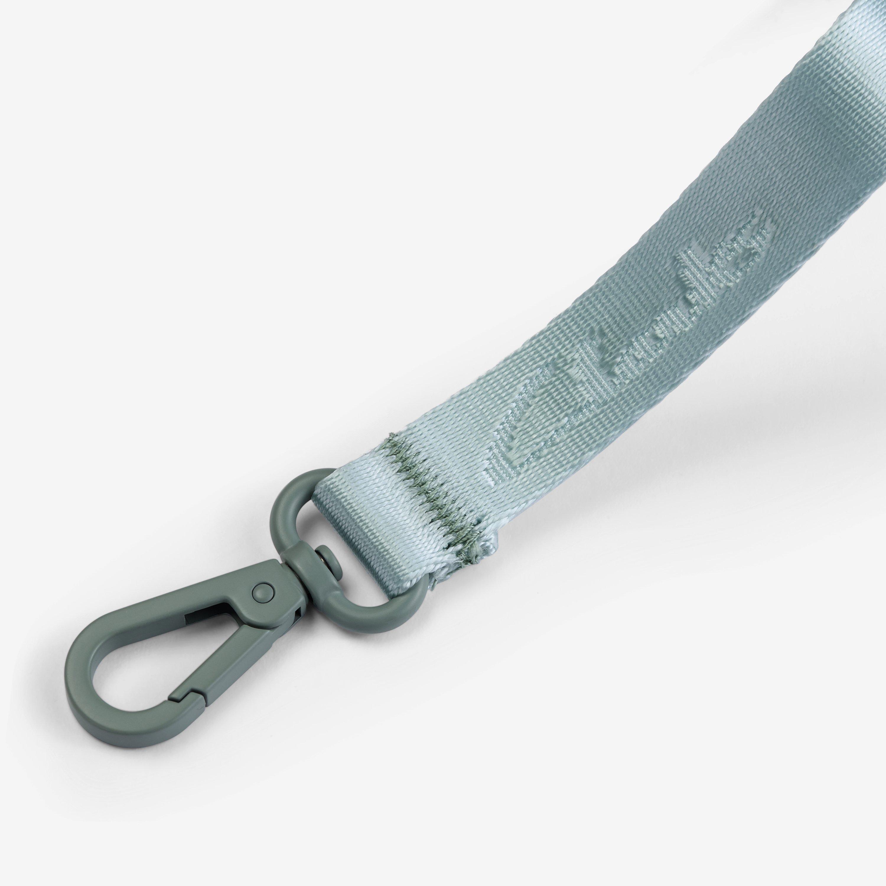 Cloudsteppers Small Pouch — Green