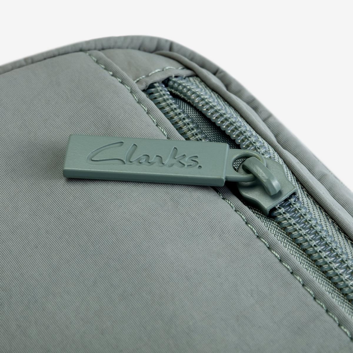 Cloudsteppers Small Pouch — Green