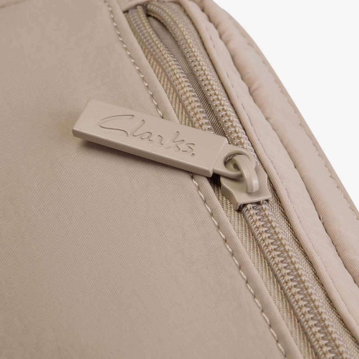 Cloudsteppers Small Pouch — Beige