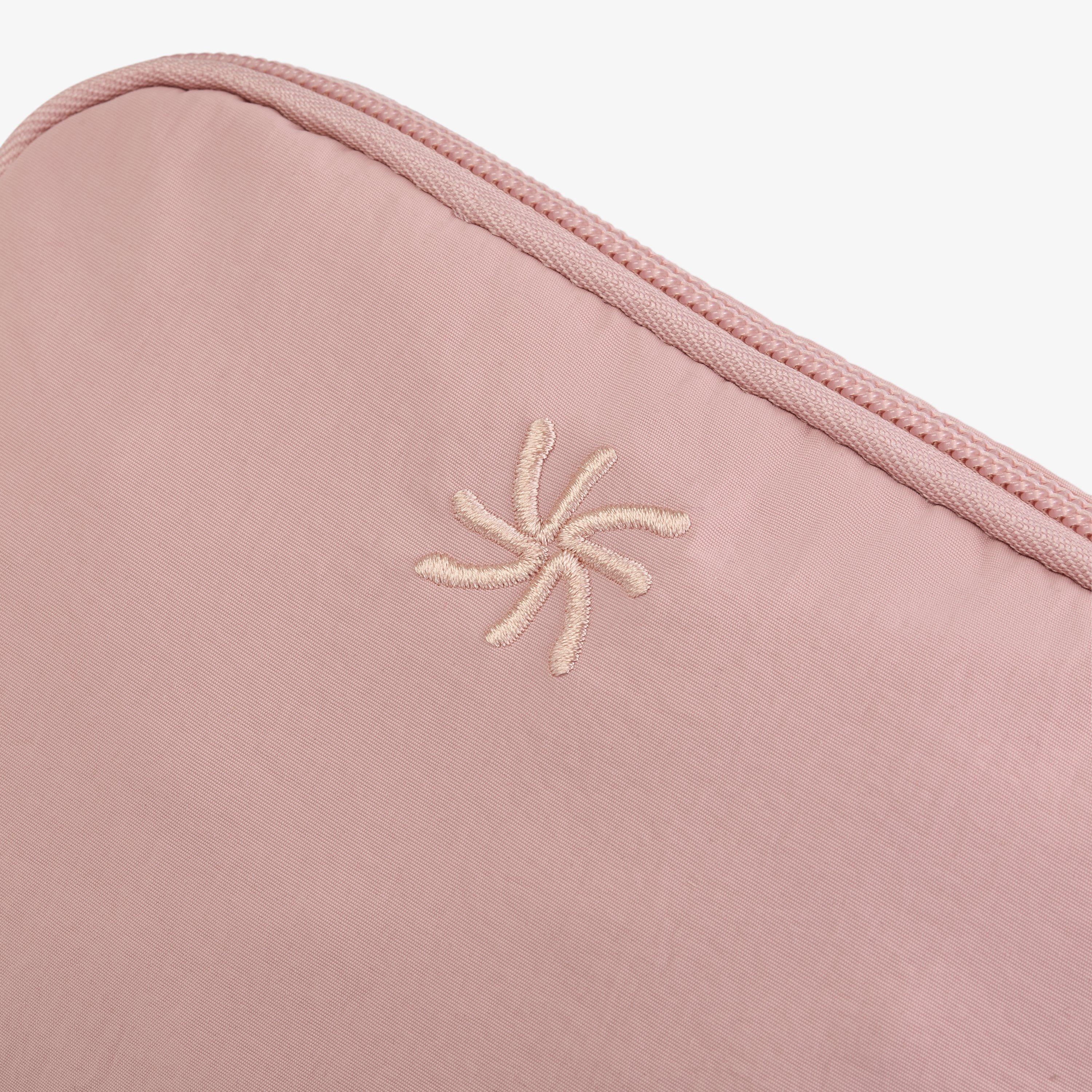 Cloudsteppers Small Pouch — Red