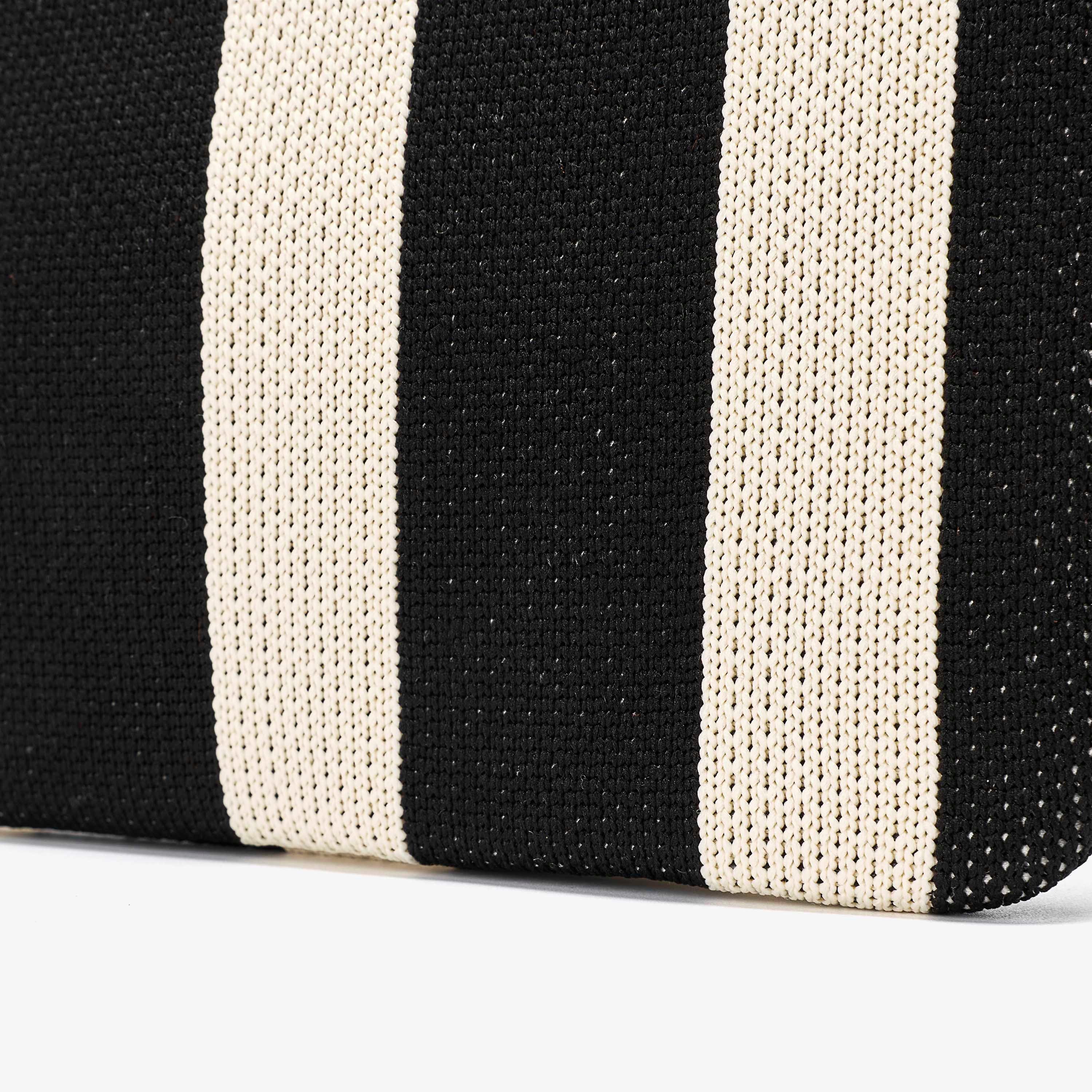 Addison Pouch — Black