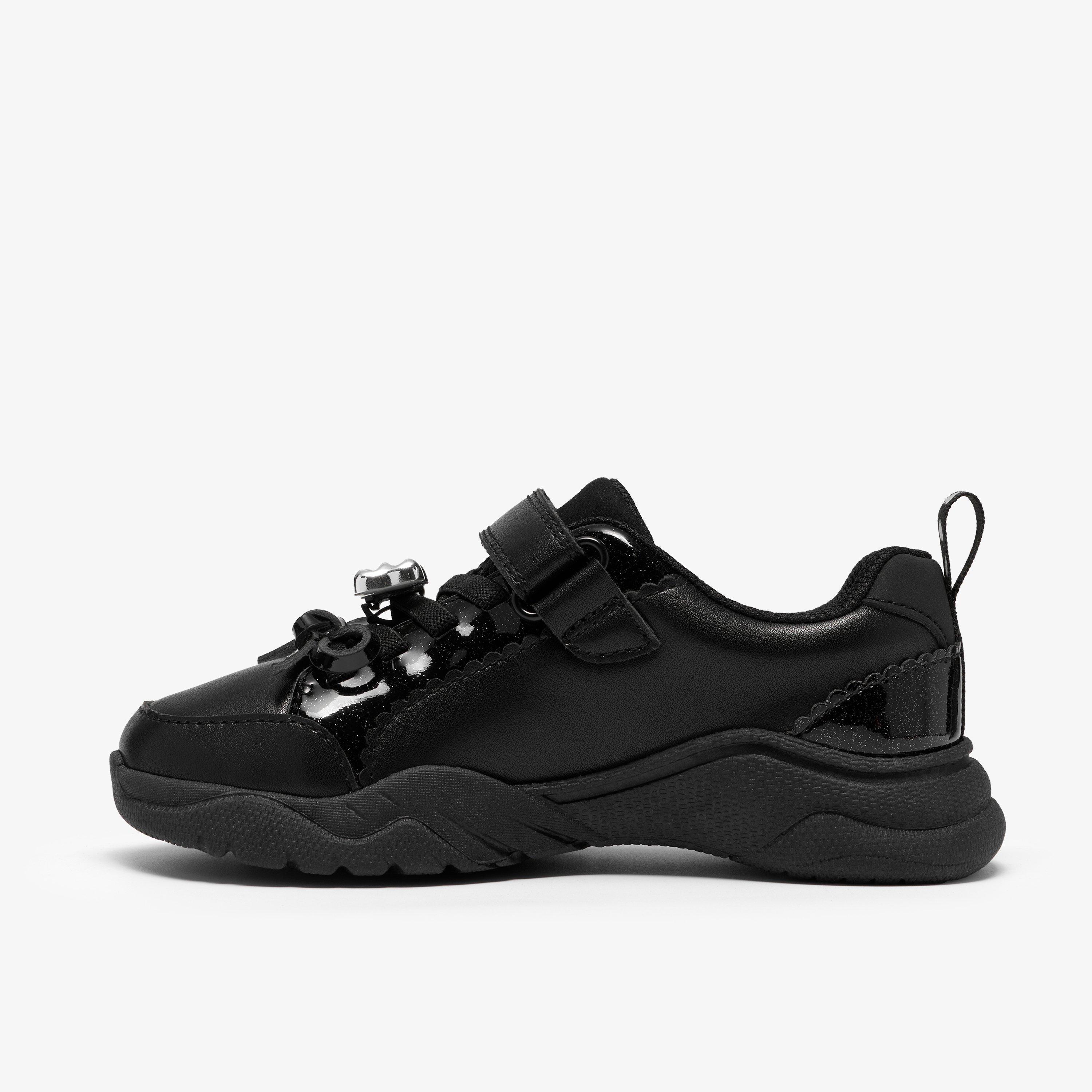 Feather Skip Kid — Black