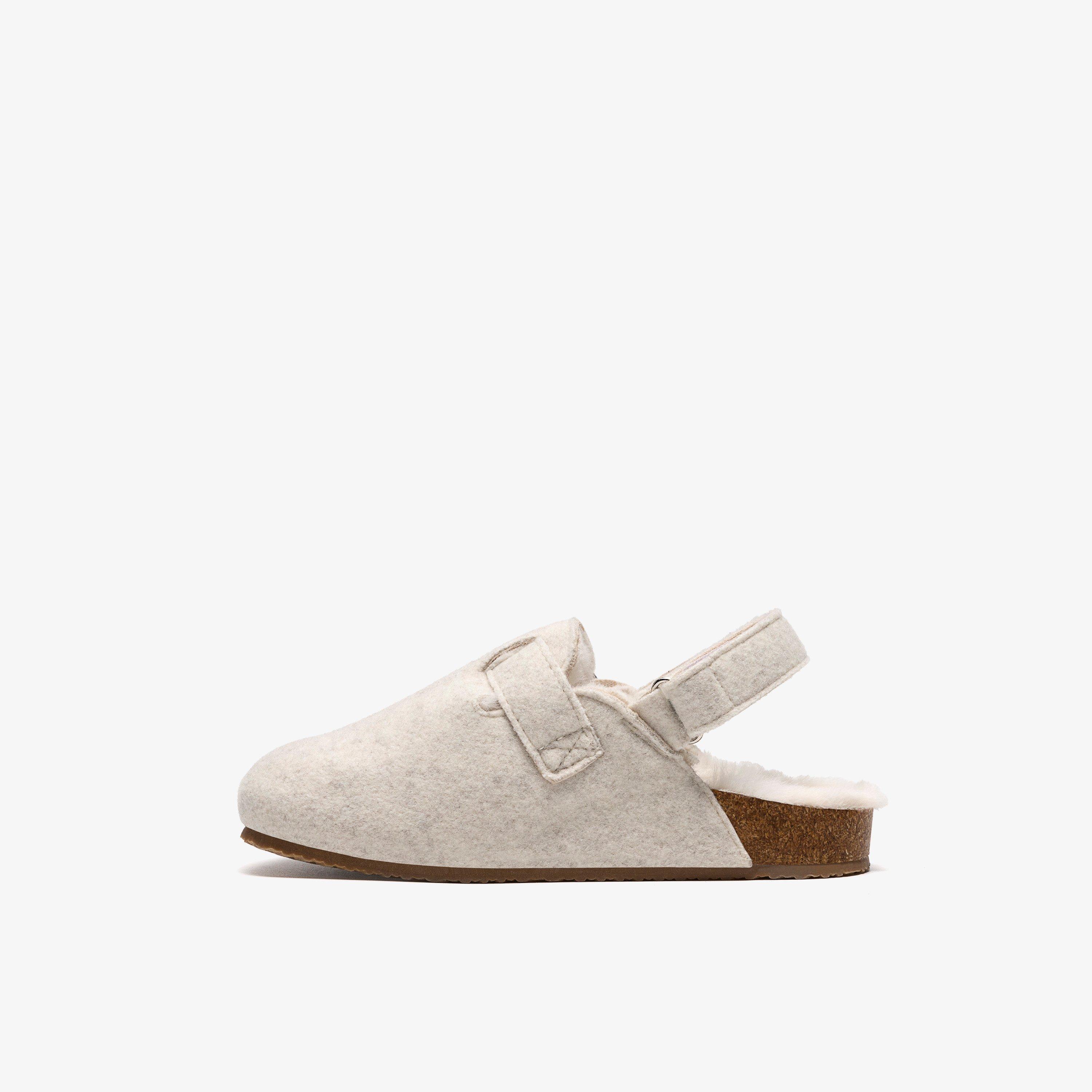 ToastieSnug Kid Oatmeal Slippers, view 2 of 6